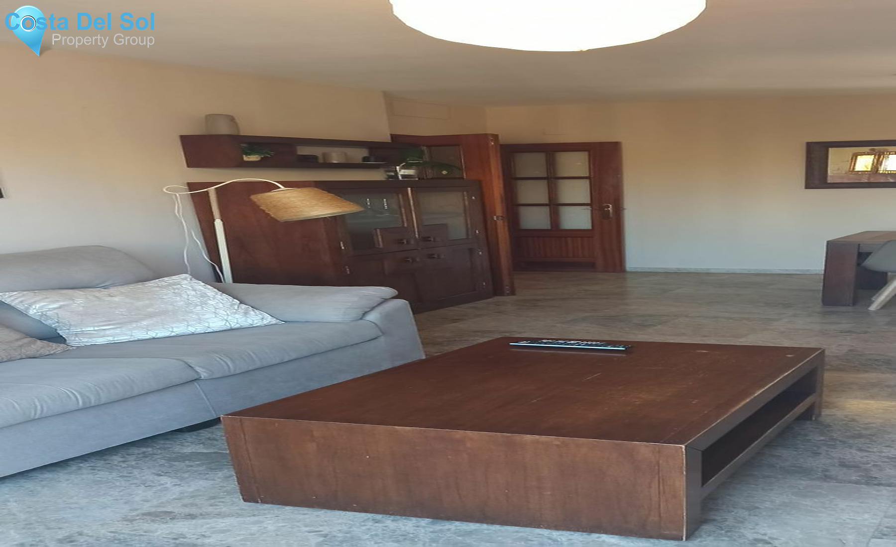 Middle Floor Apartment in Marbella-1449100