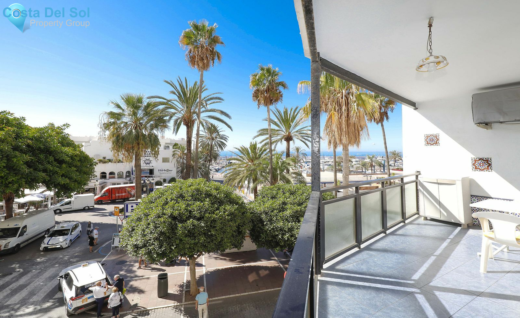 Middle Floor Apartment in Marbella-1485365