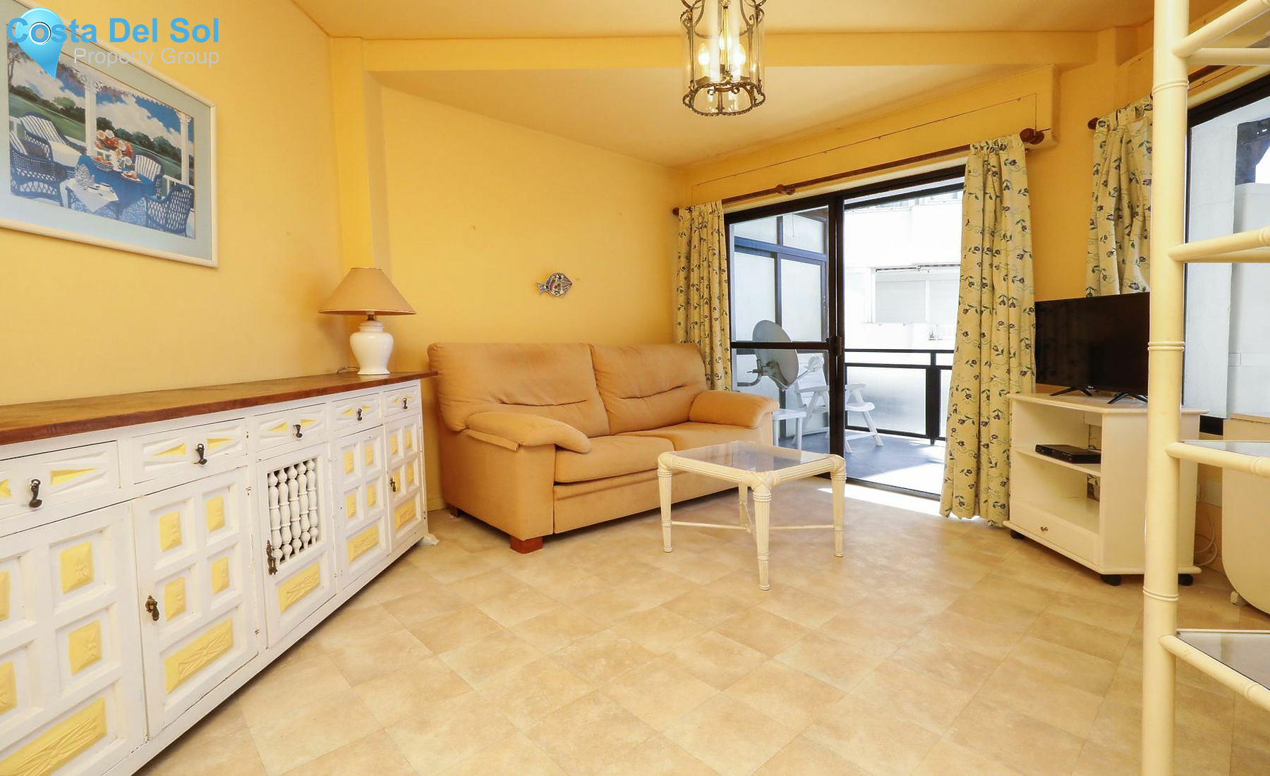 Middle Floor Apartment in Marbella-1485357