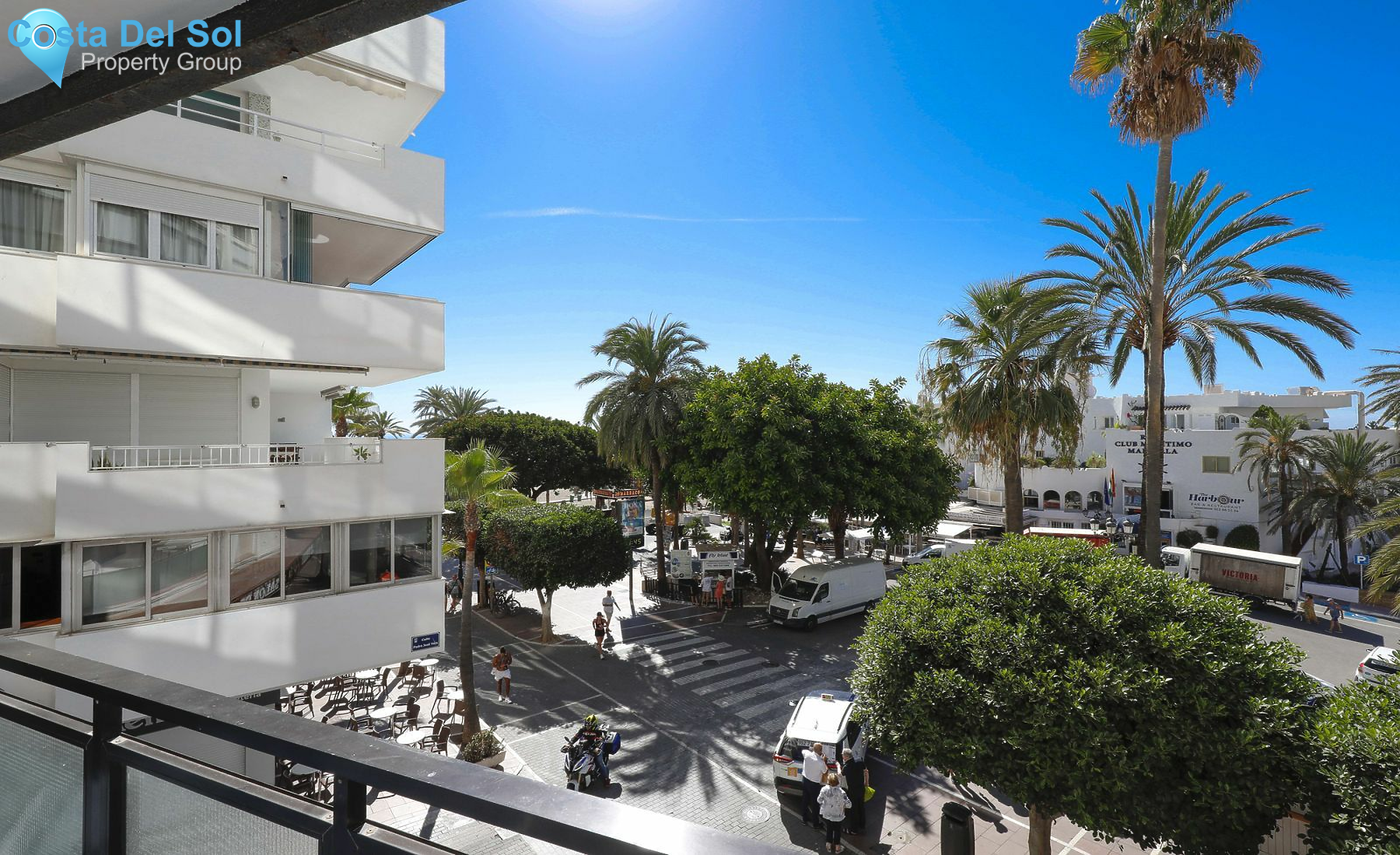 Middle Floor Apartment in Marbella-1485358