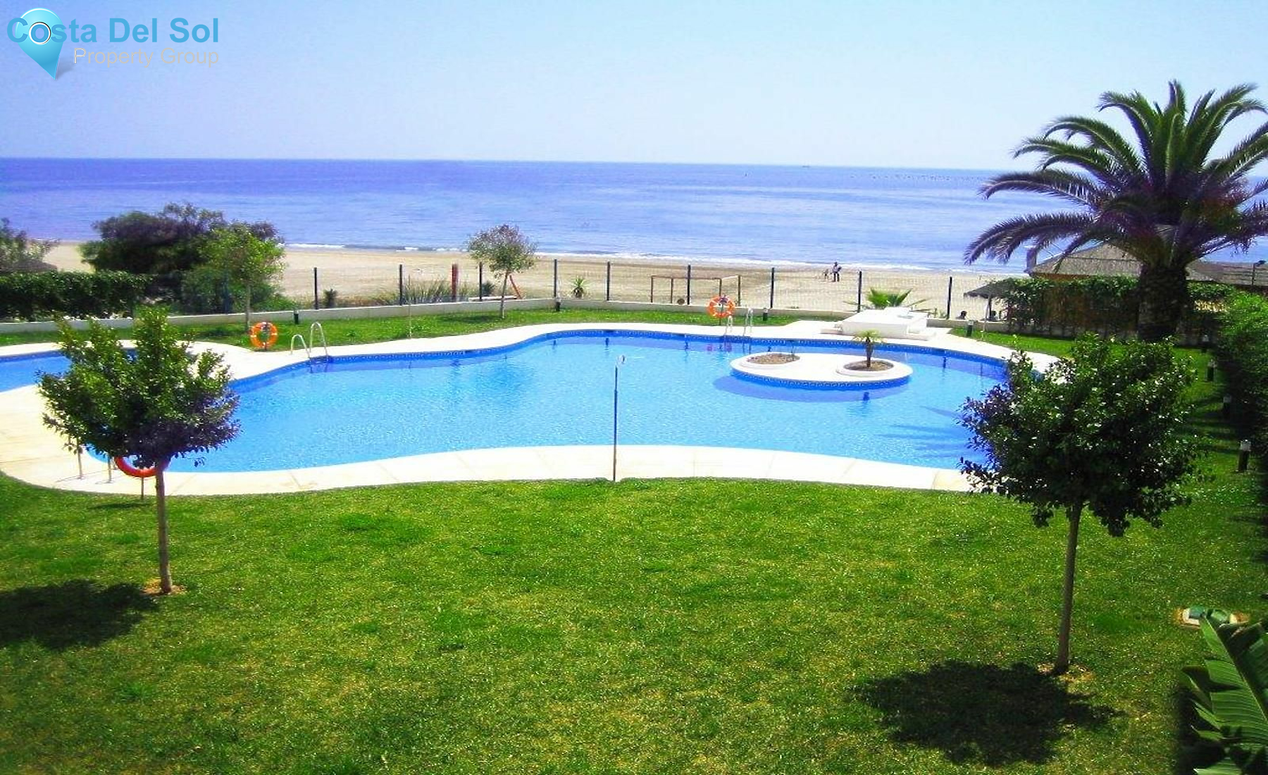 Middle Floor Apartment in Marbella-1494035