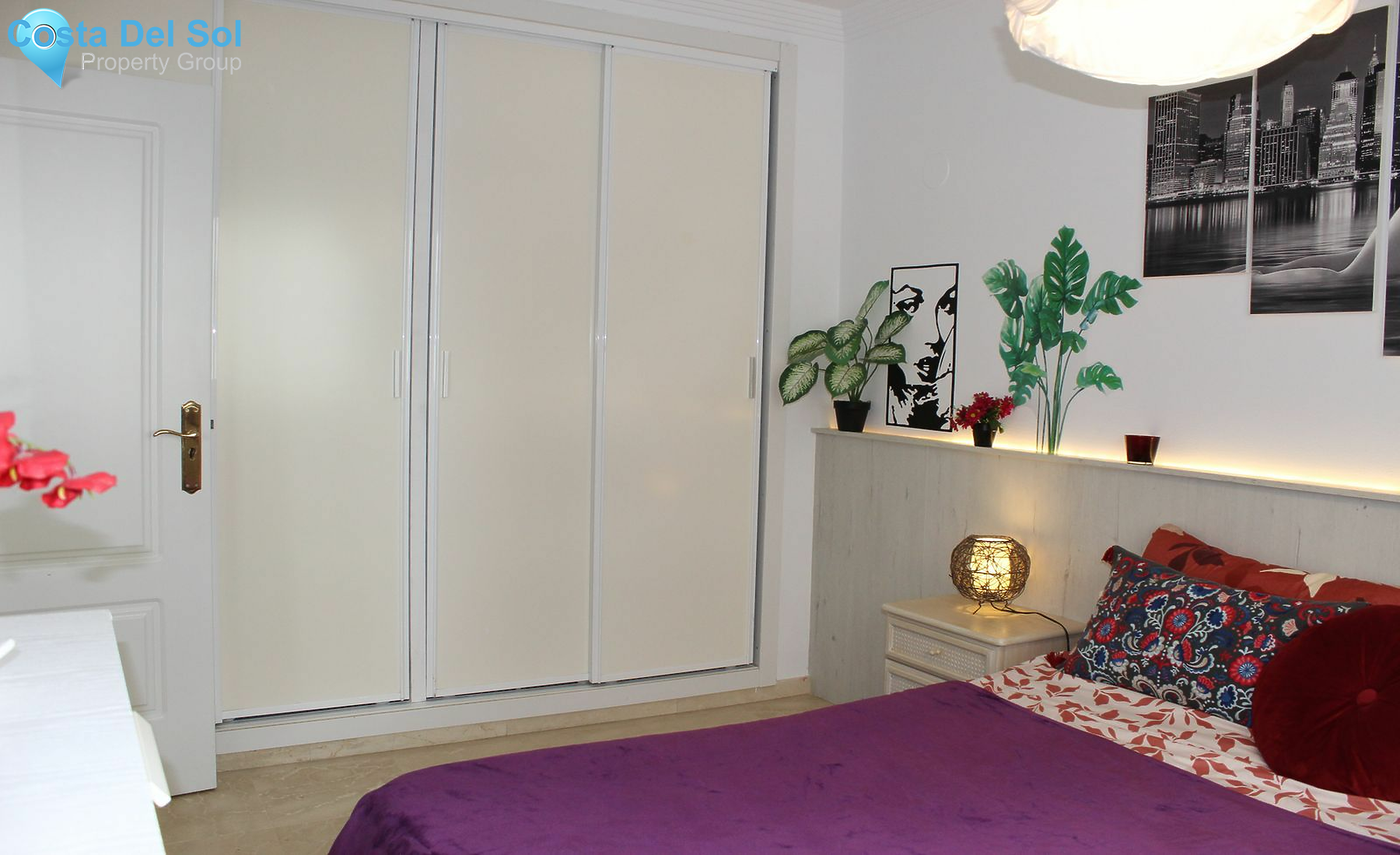 Middle Floor Apartment in Marbella-1494045