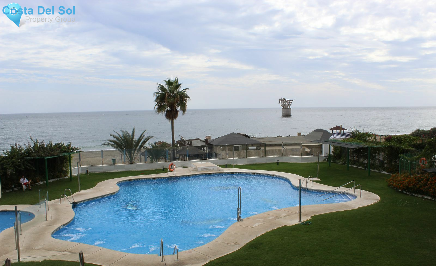 Middle Floor Apartment in Marbella-1494054