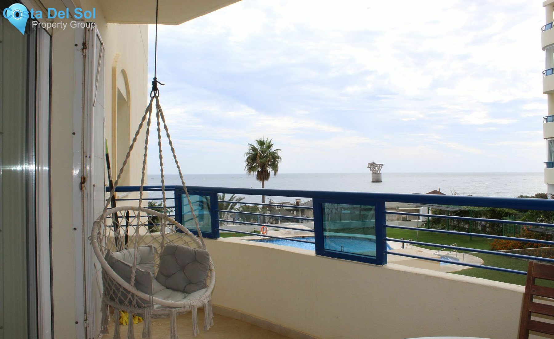 Middle Floor Apartment in Marbella-1494037
