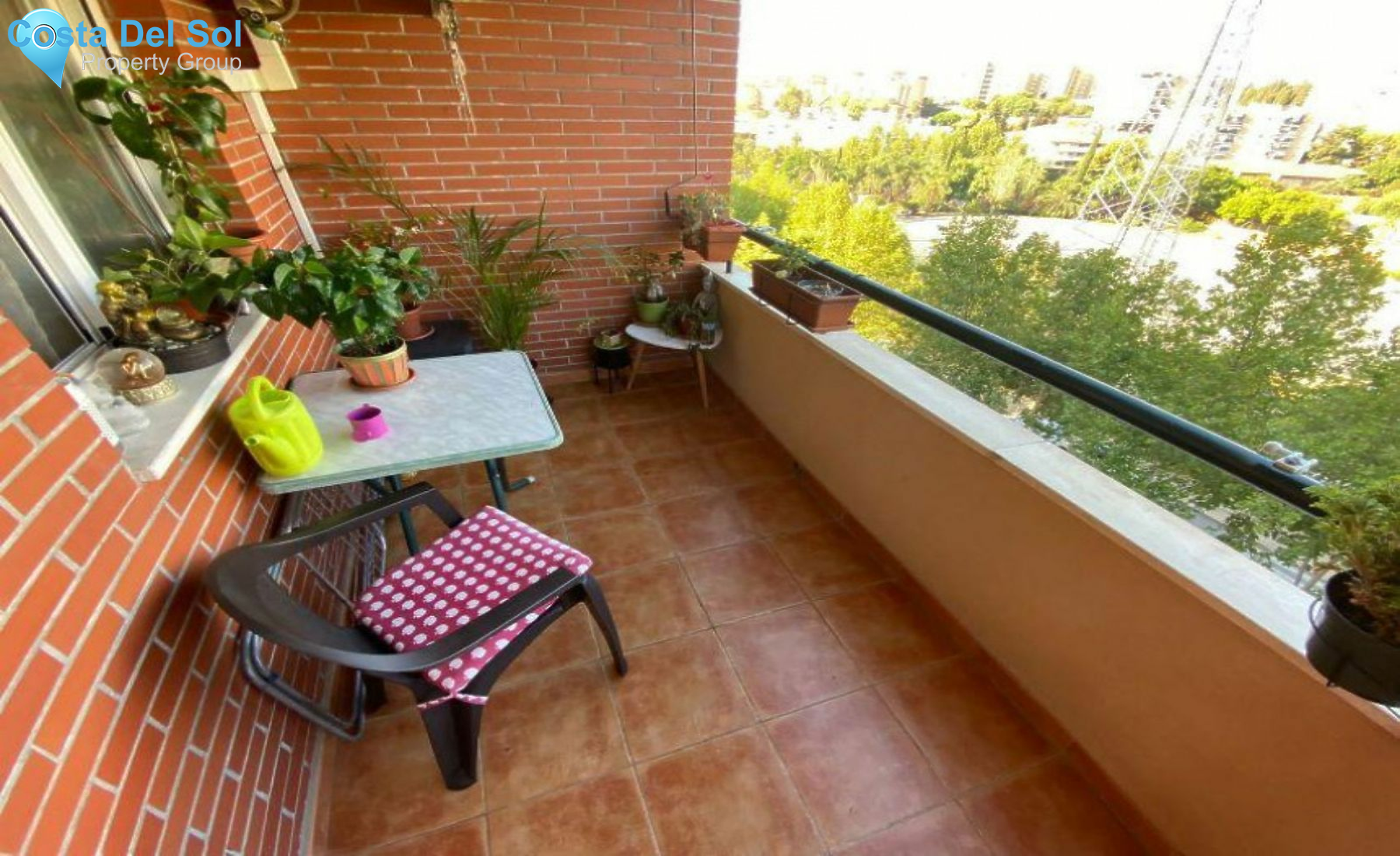 Middle Floor Apartment in Marbella-1520966