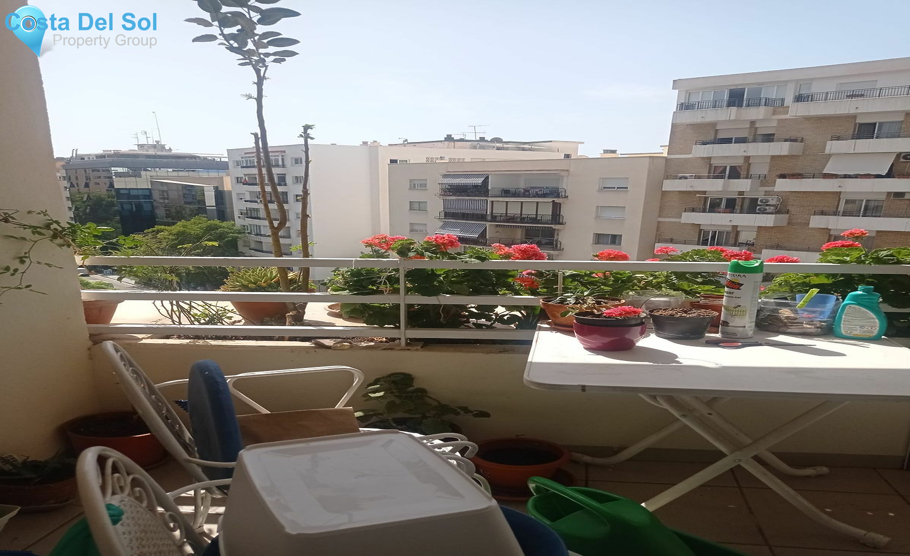 Middle Floor Apartment in Marbella-1535597