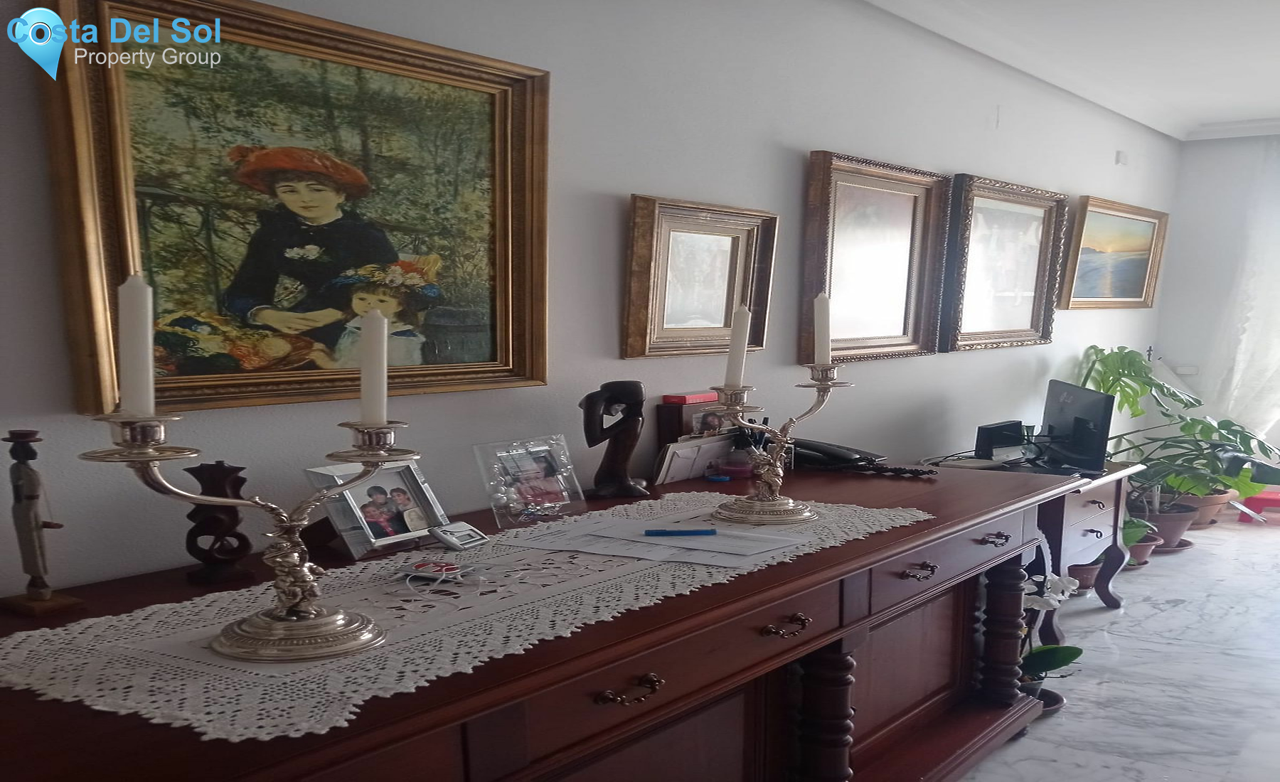 Middle Floor Apartment in Marbella-1535583