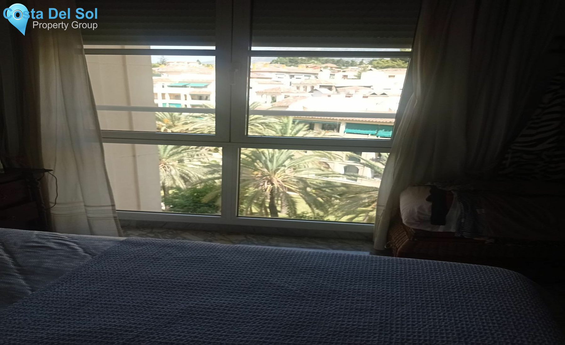 Middle Floor Apartment in Marbella-1535586