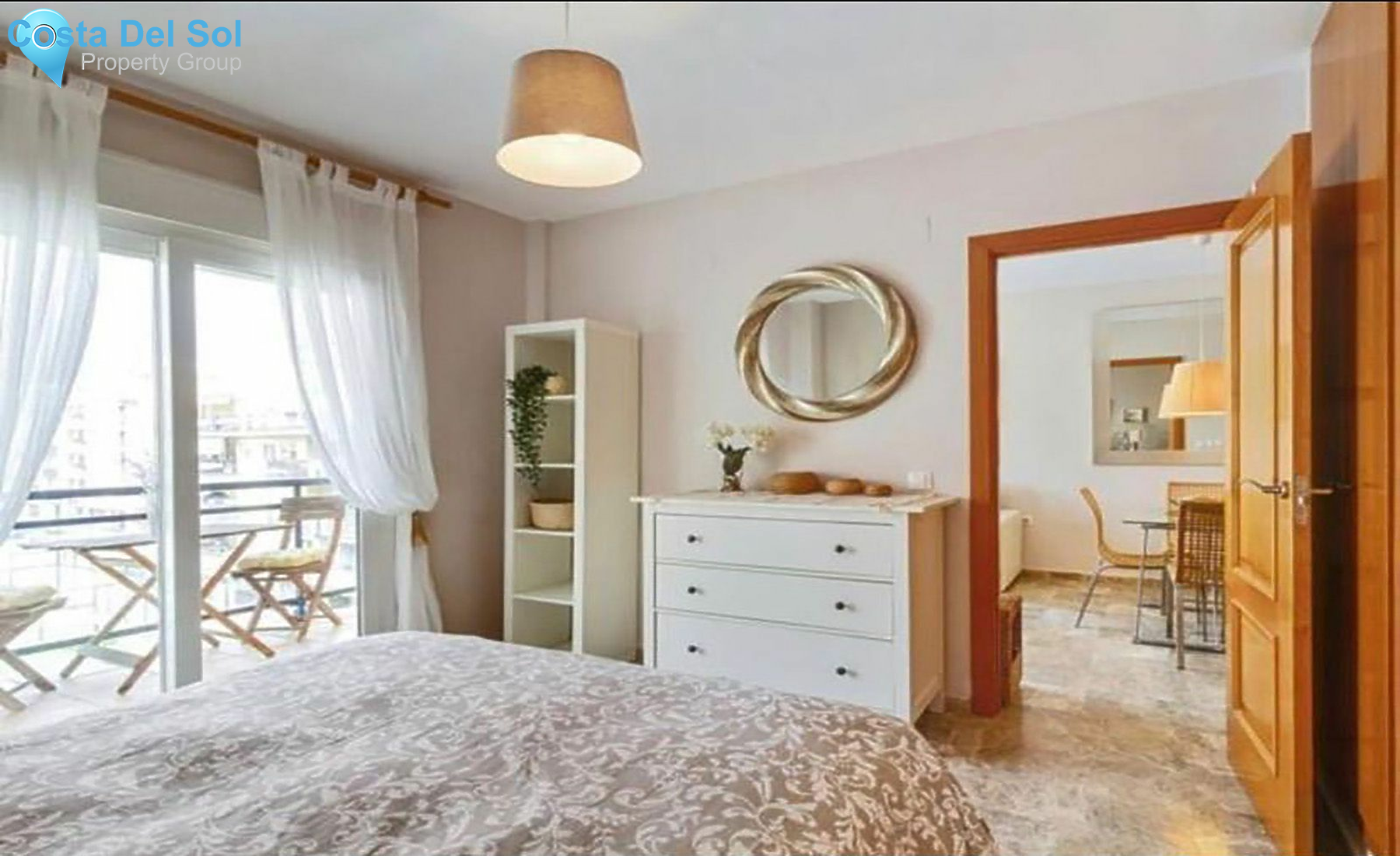 Middle Floor Apartment in Mijas Costa-1530507