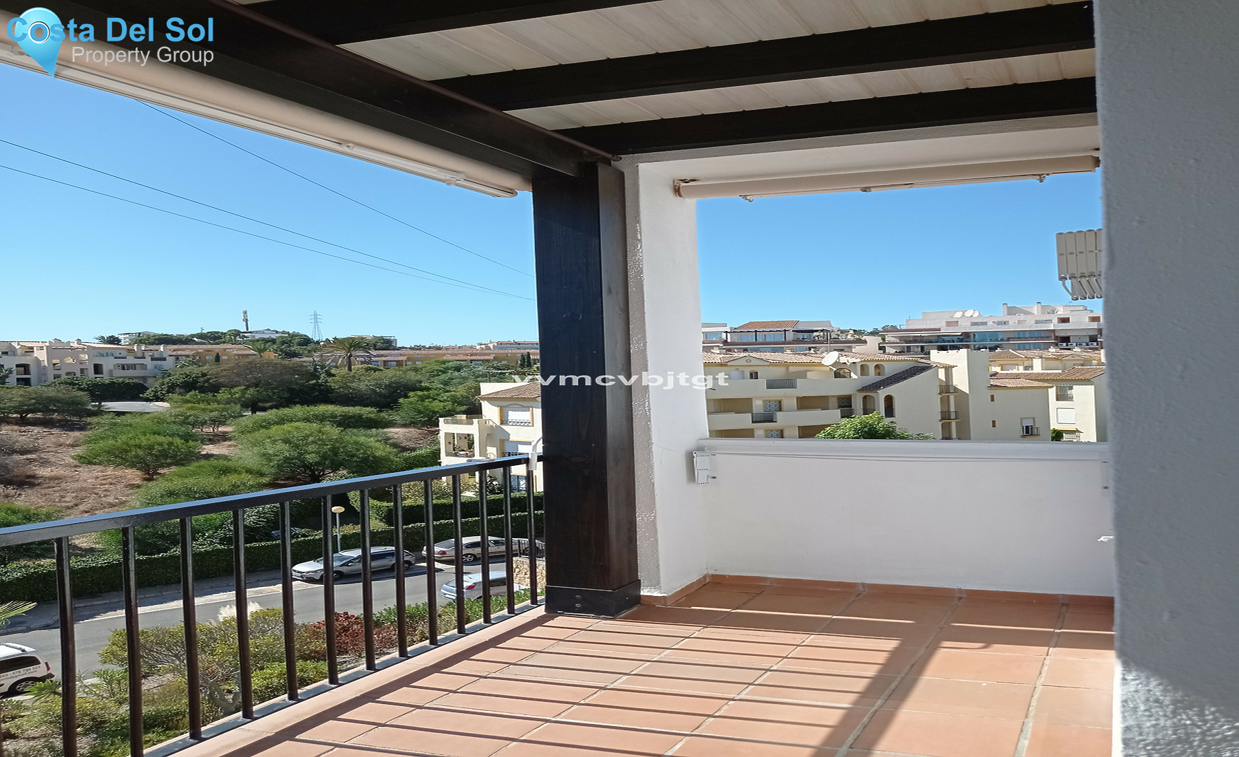 Middle Floor Apartment in Miraflores-1405731