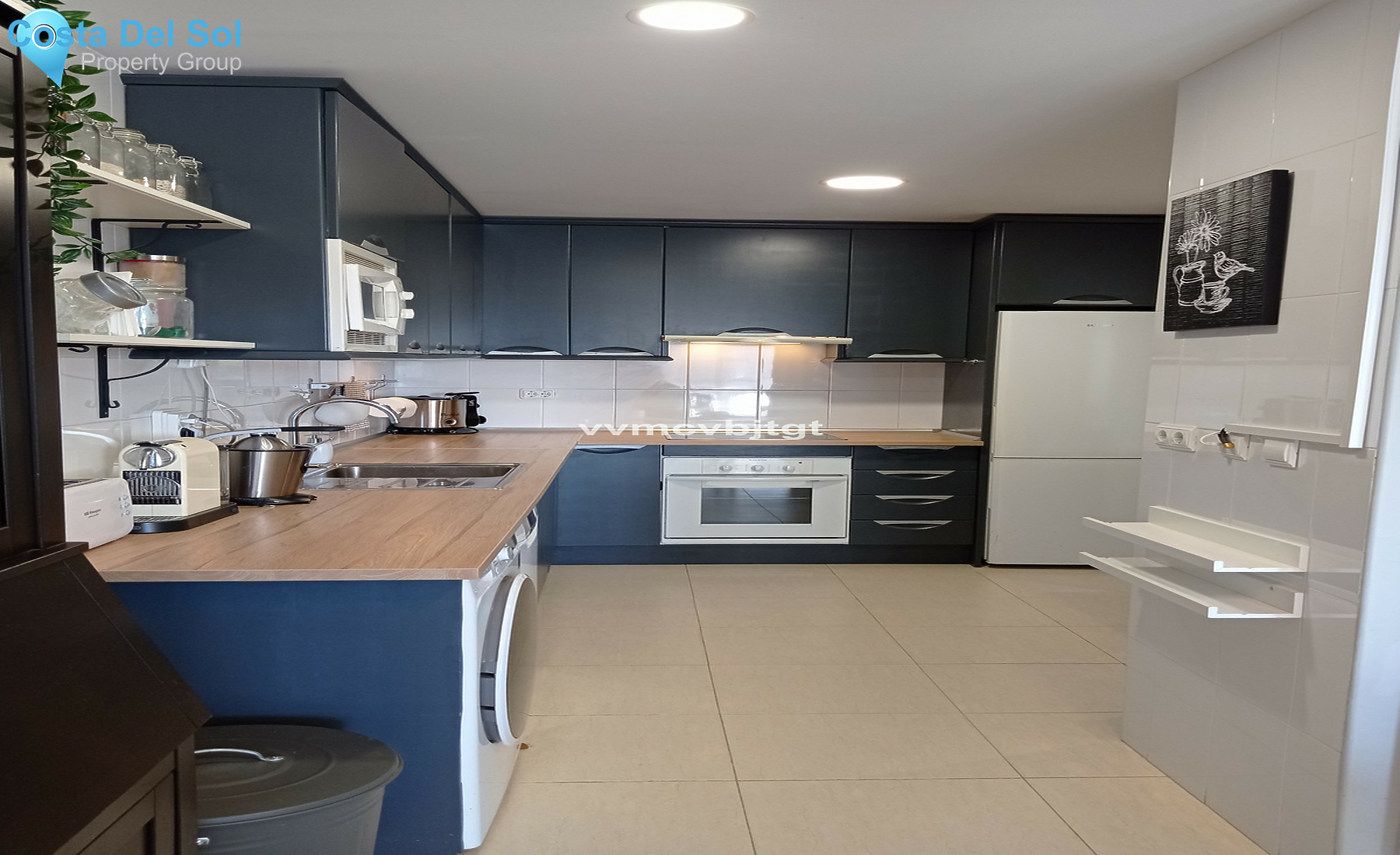 Middle Floor Apartment in Miraflores-1405738