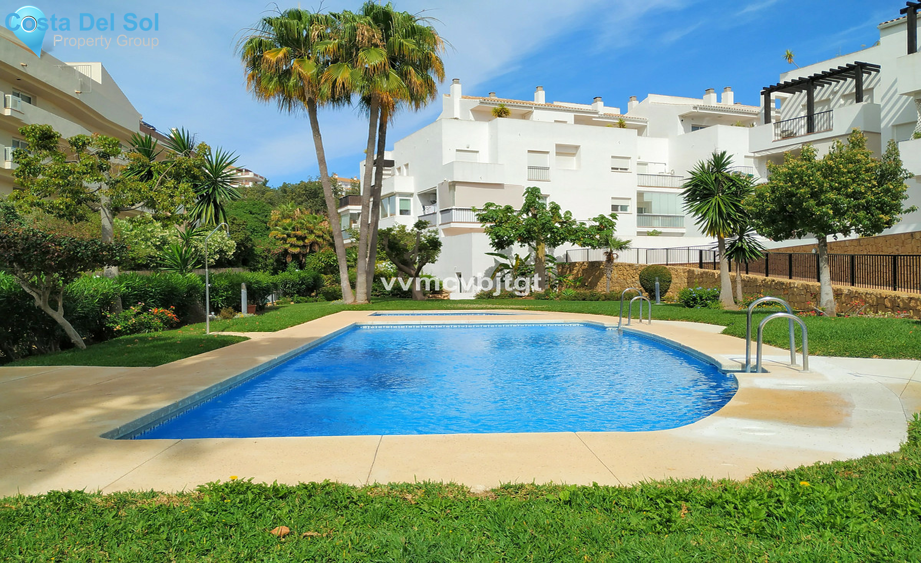 Middle Floor Apartment in Miraflores-1405725