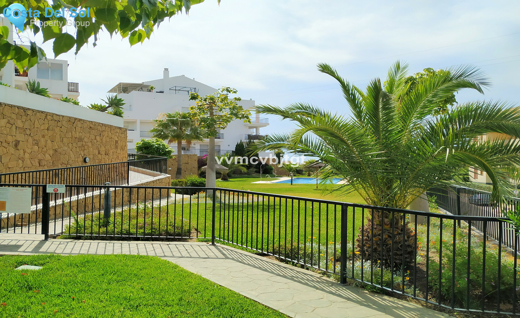 Middle Floor Apartment in Miraflores-1405726