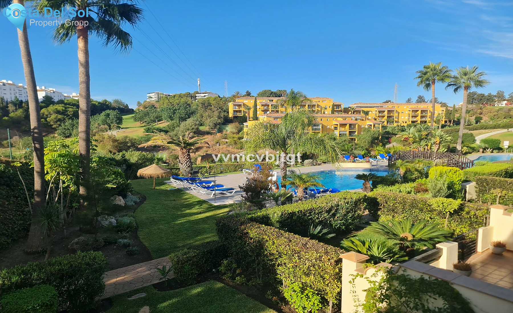 Middle Floor Apartment in Miraflores-1435863