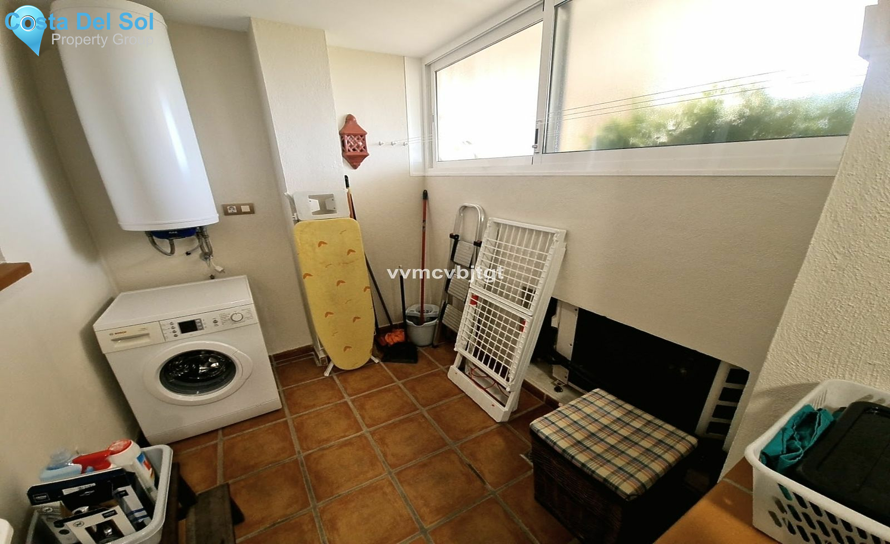 Middle Floor Apartment in Miraflores-1444515