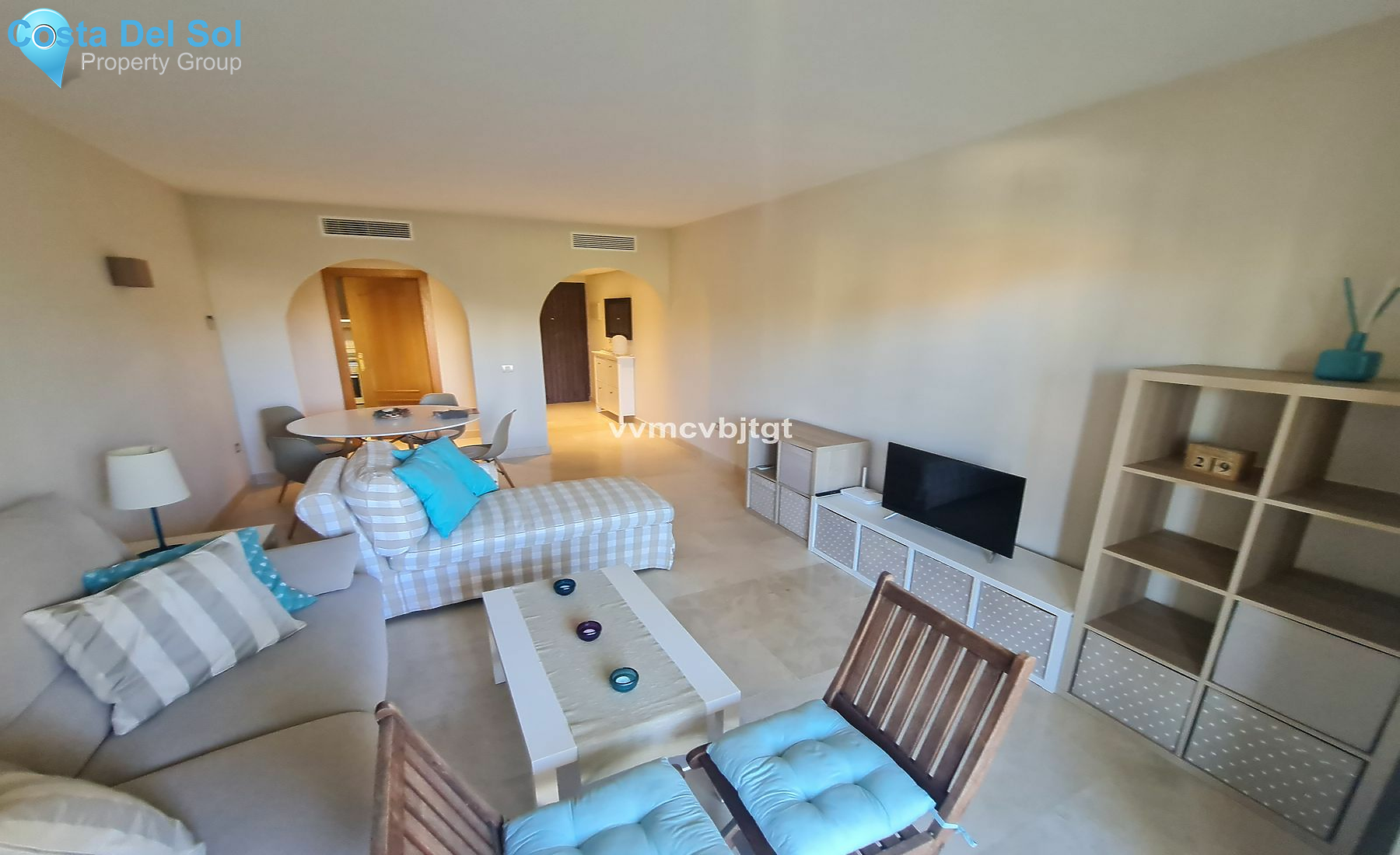 Middle Floor Apartment in Miraflores-1444510