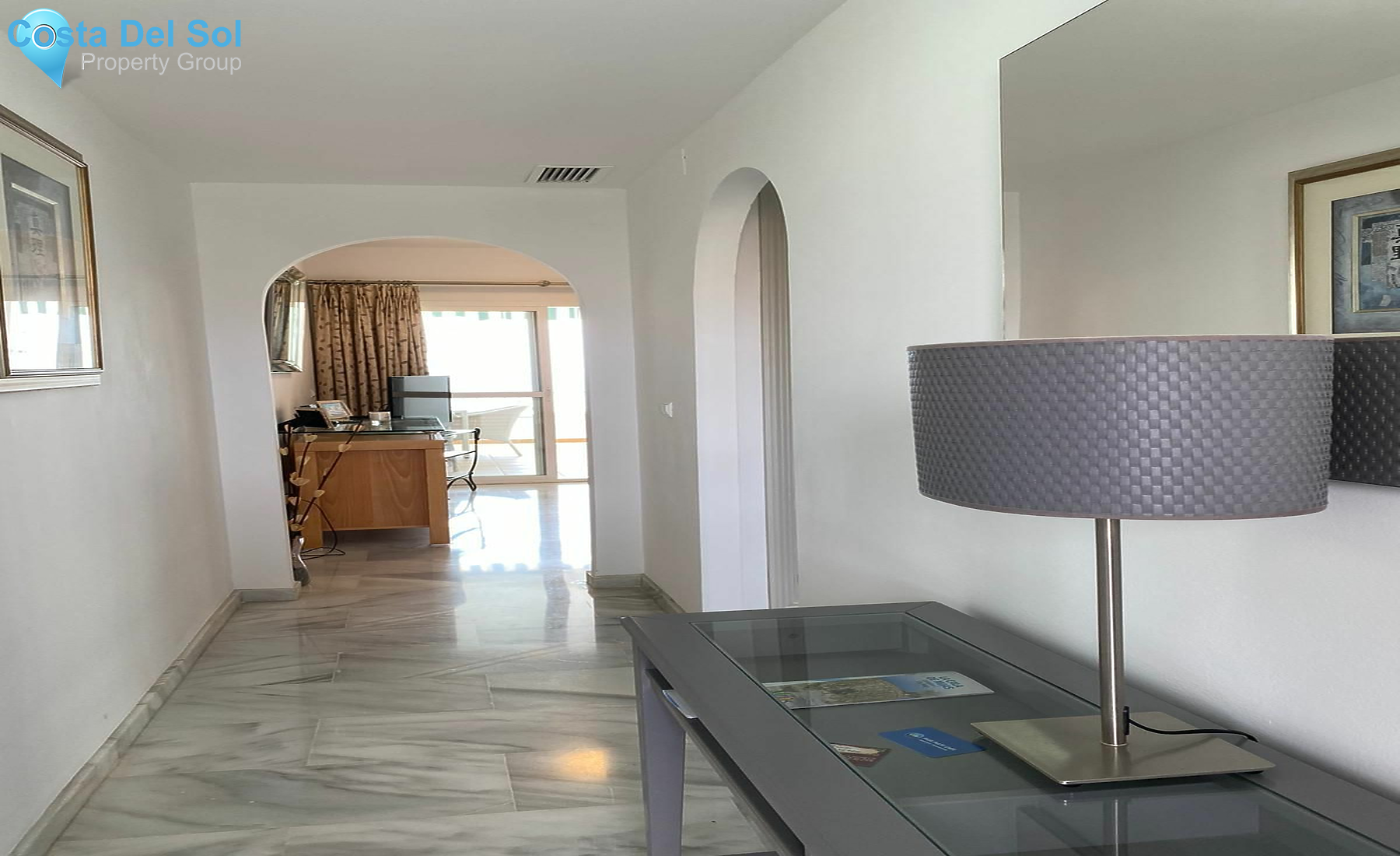 Middle Floor Apartment in Miraflores-1480414