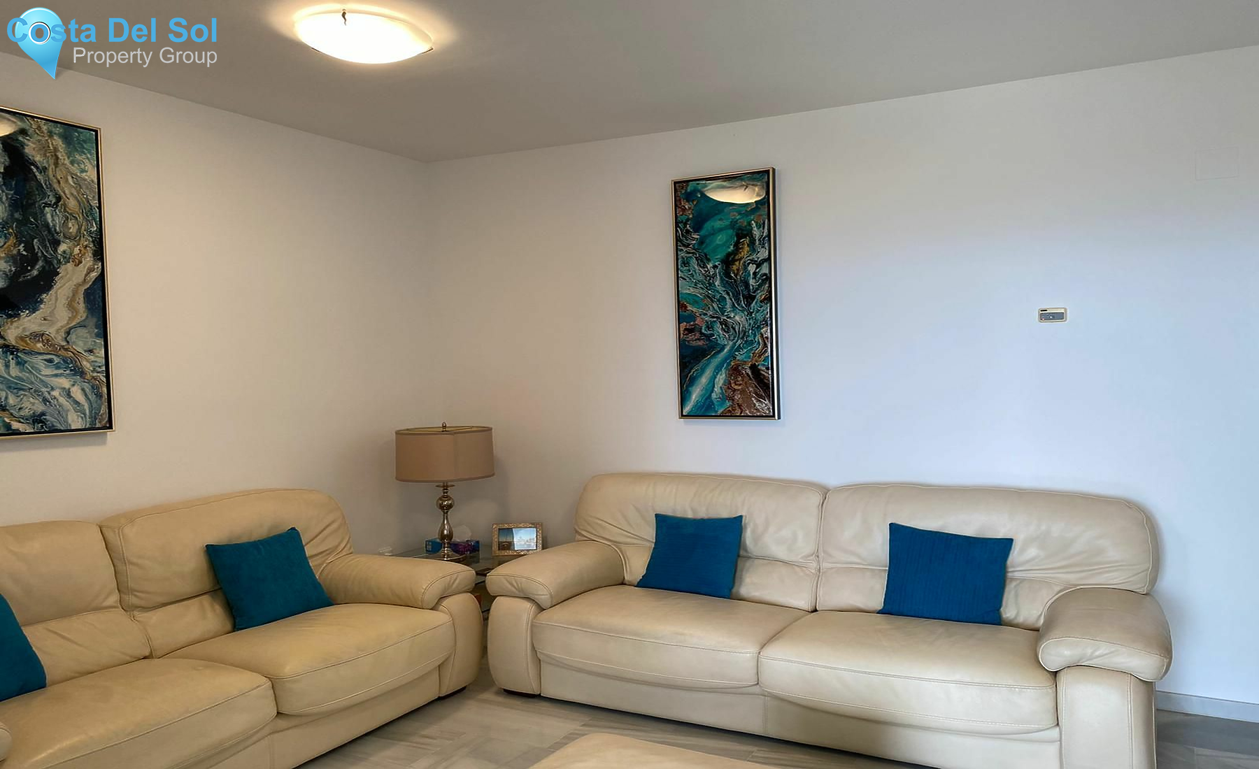 Middle Floor Apartment in Miraflores-1480406