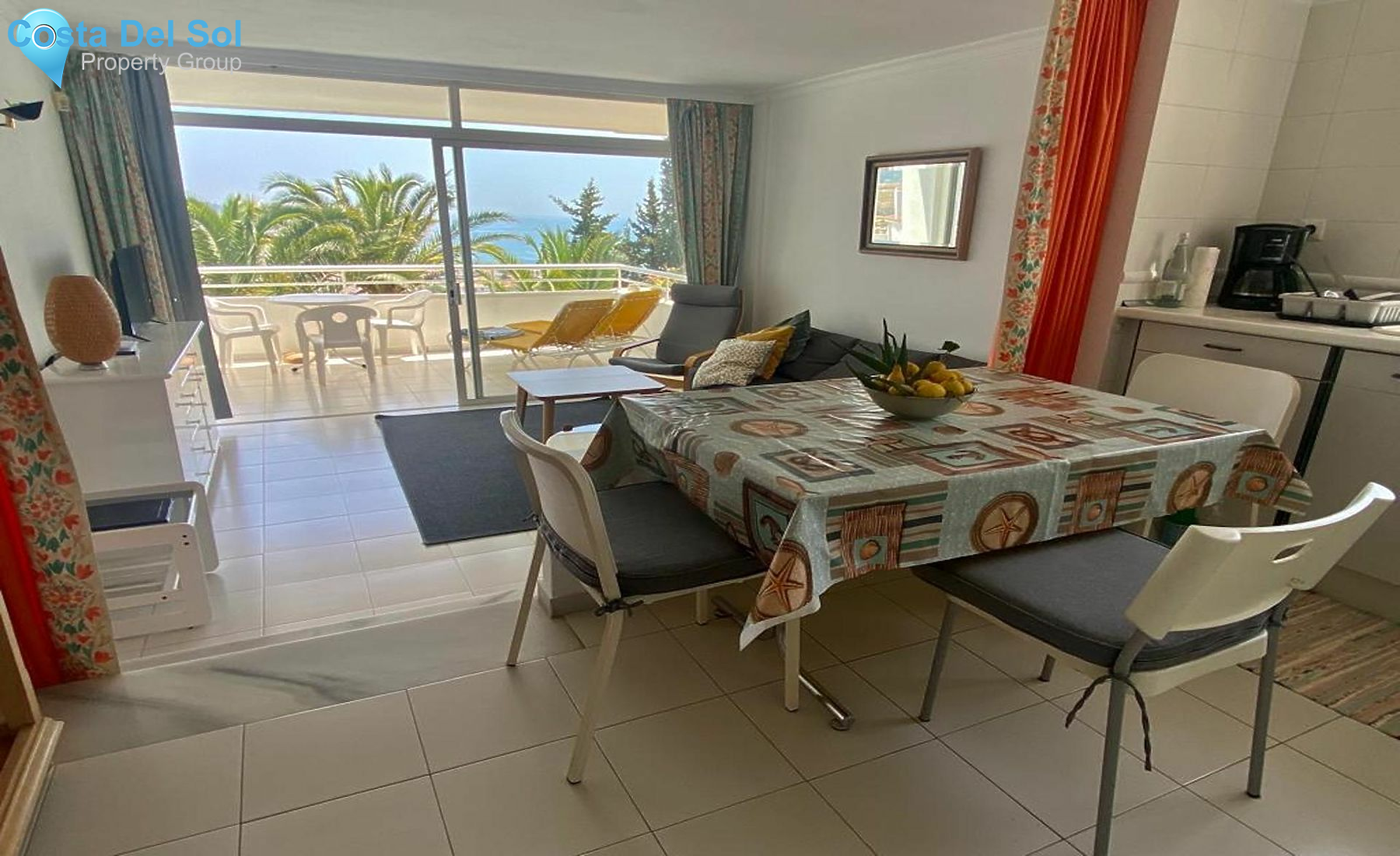 Middle Floor Apartment in Miraflores-1496550