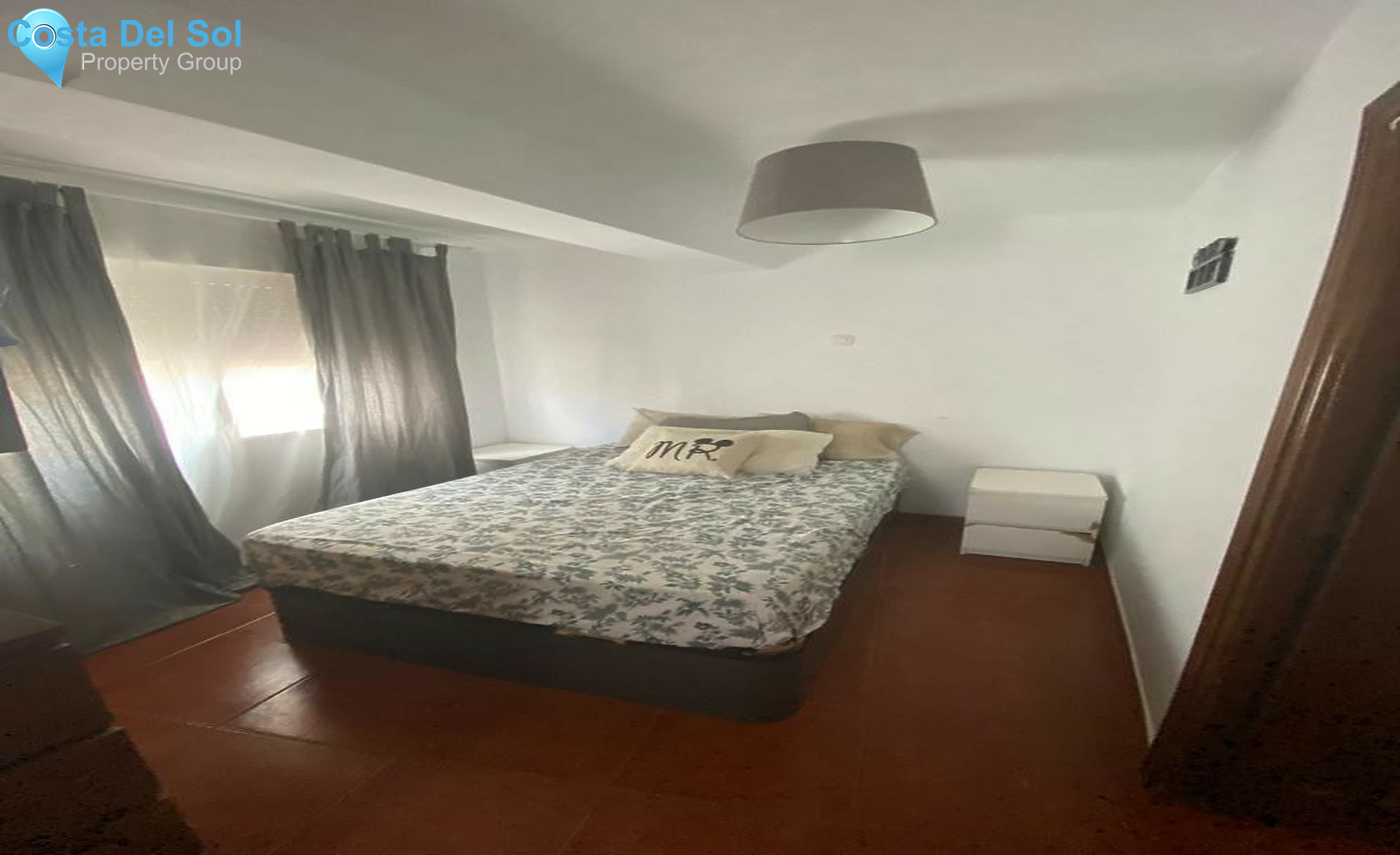 Middle Floor Apartment in Málaga-1405764