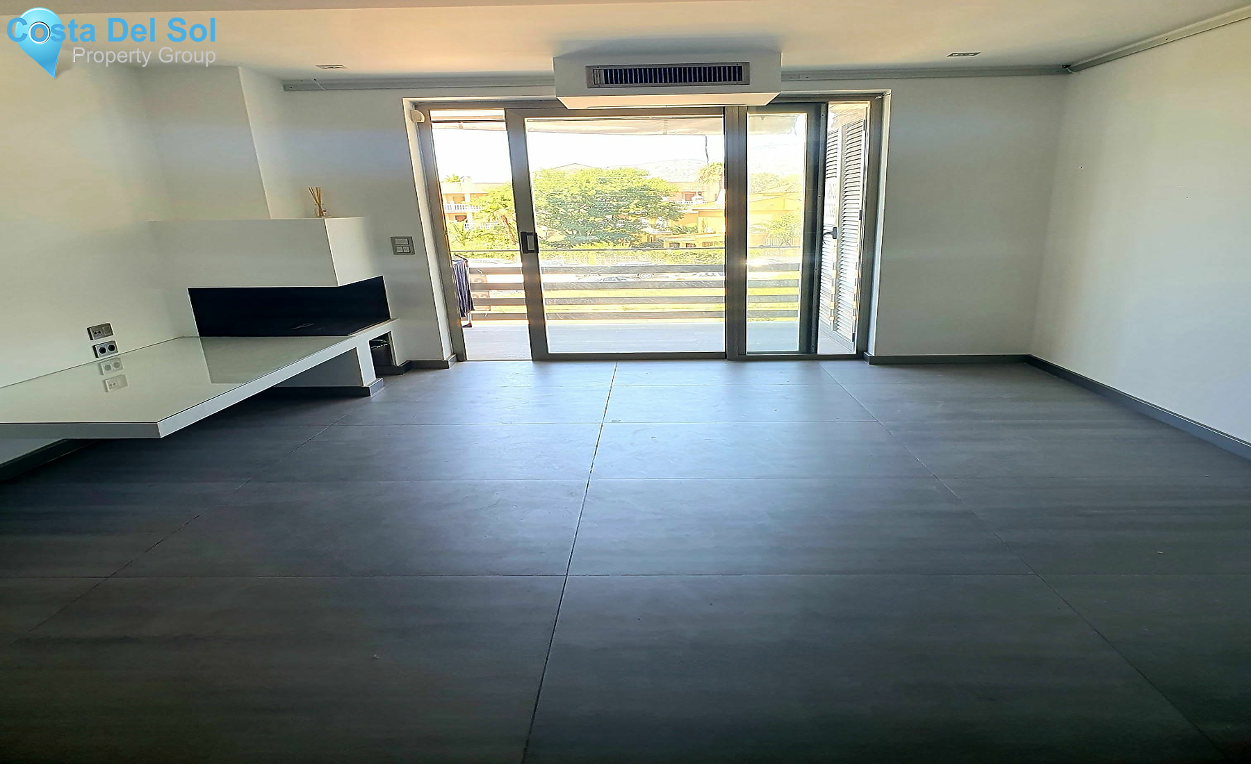 Middle Floor Apartment in Málaga-1146854