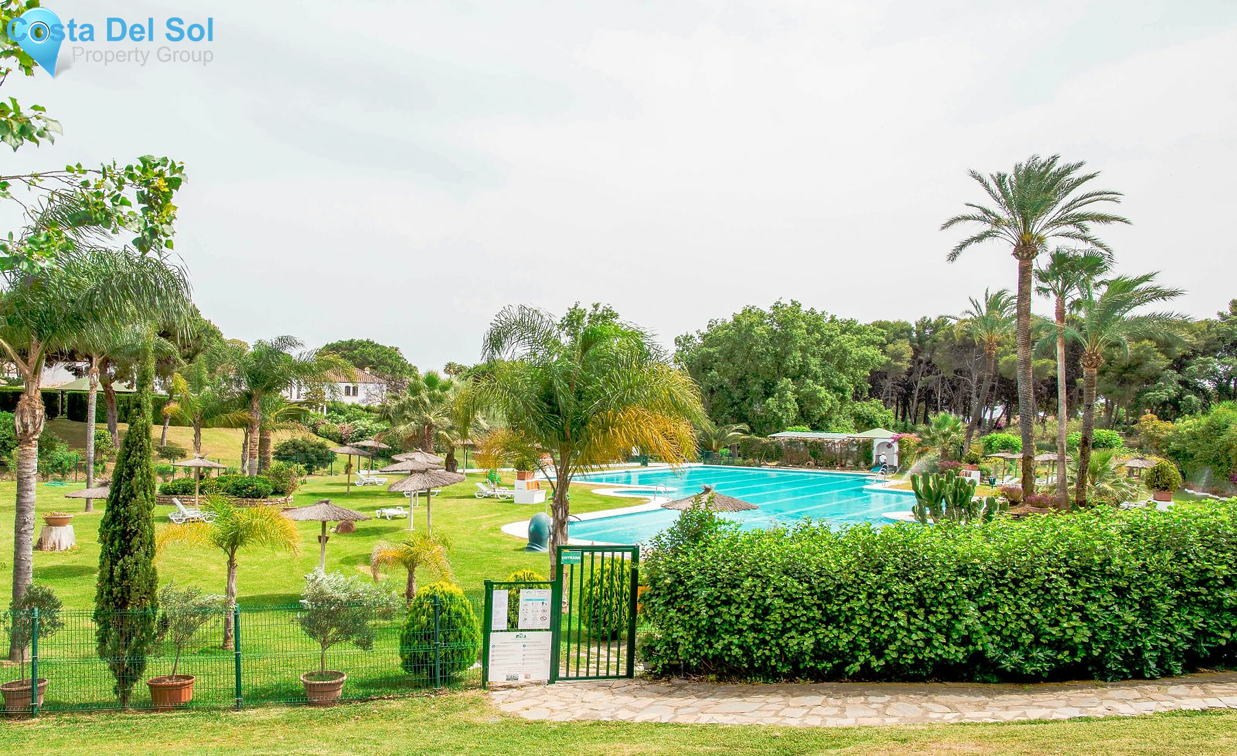 Middle Floor Apartment in New Golden Mile-1185656