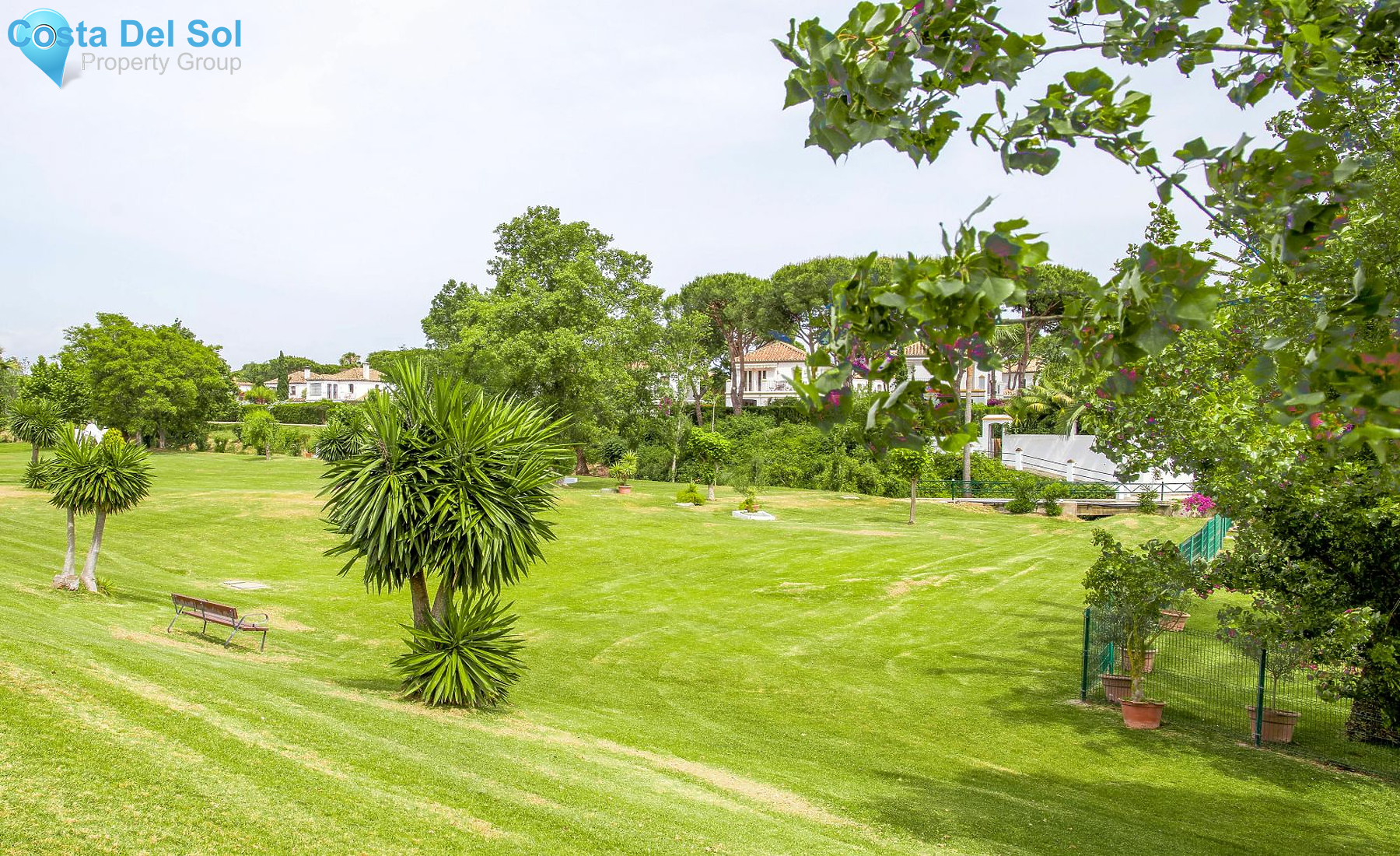 Middle Floor Apartment in New Golden Mile-1185658