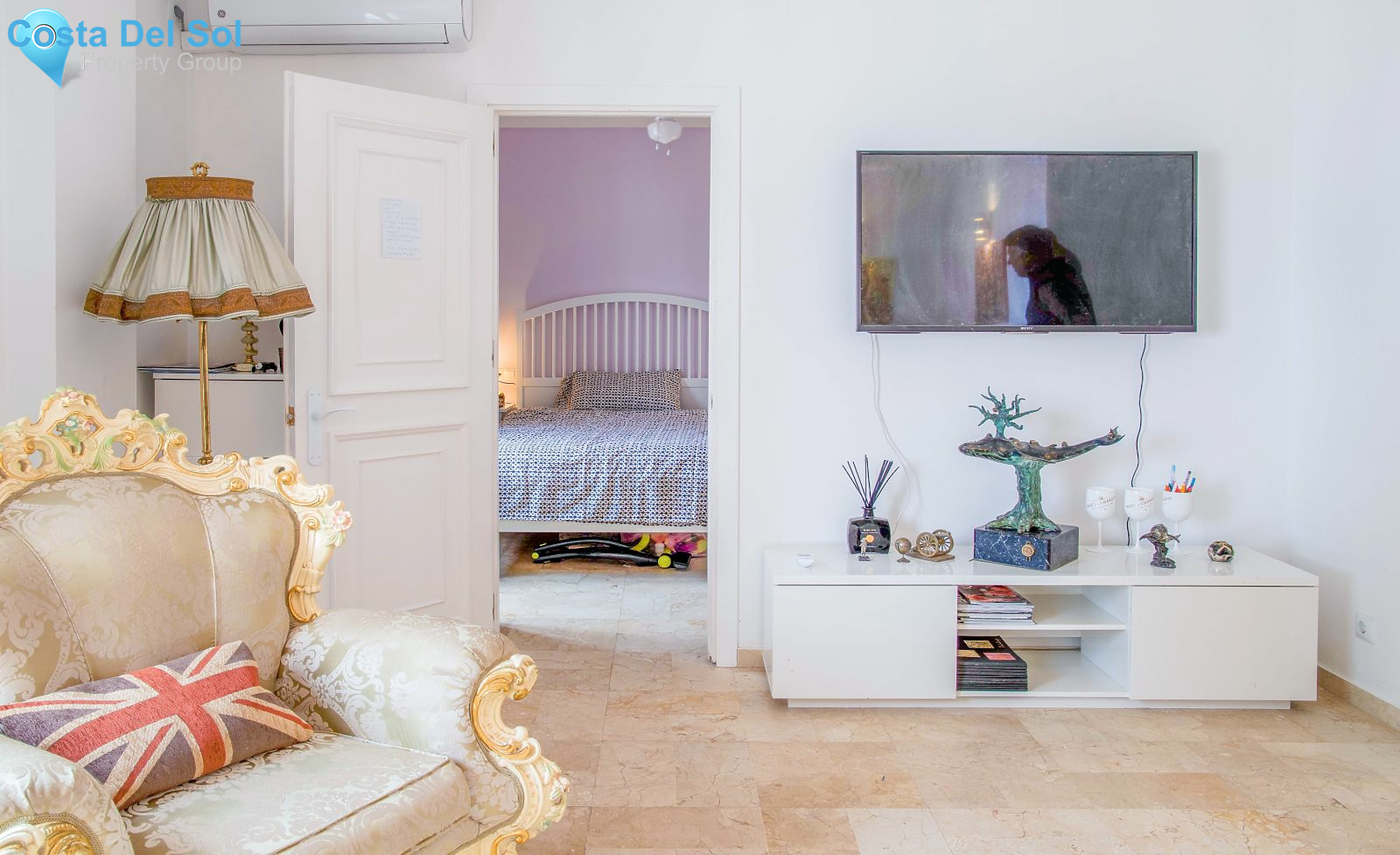 Middle Floor Apartment in New Golden Mile-1185649