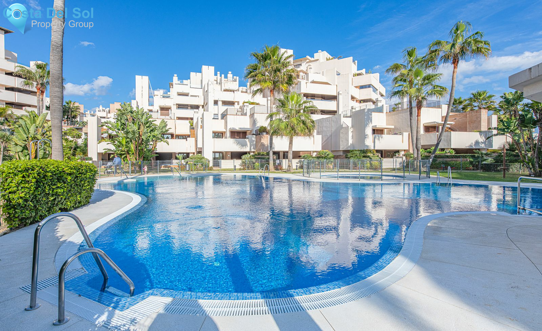 Middle Floor Apartment in New Golden Mile-1196157