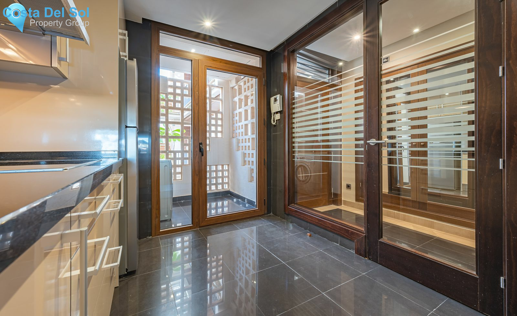 Middle Floor Apartment in New Golden Mile-1196160