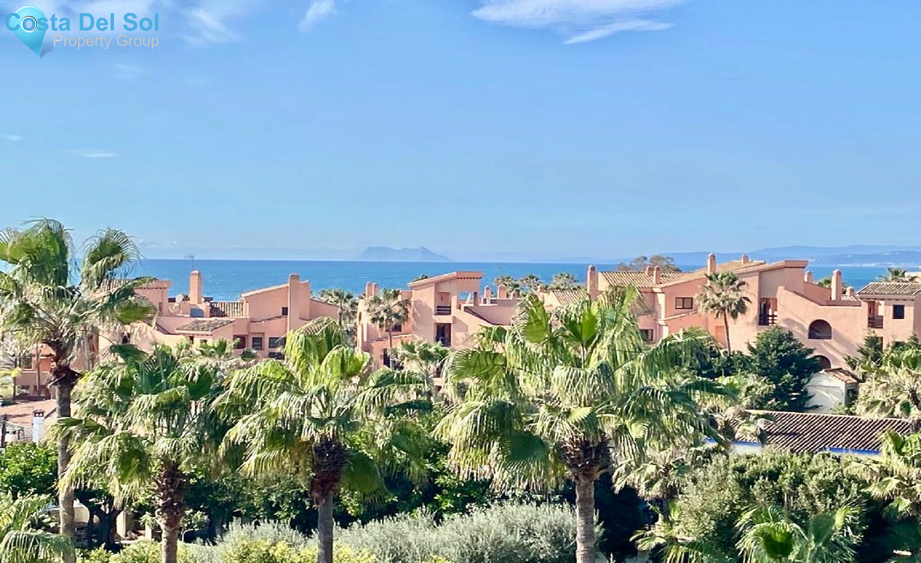 Middle Floor Apartment in New Golden Mile