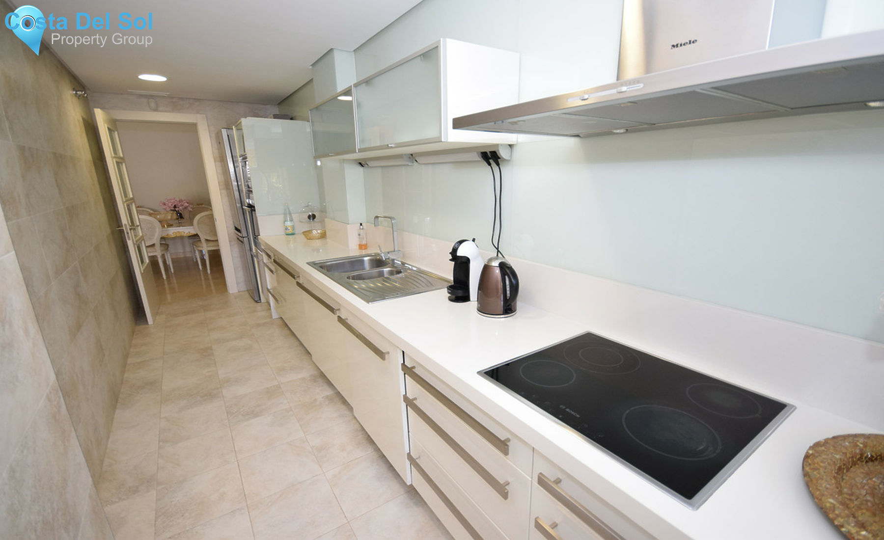 Middle Floor Apartment in Nueva Andalucía-1354165