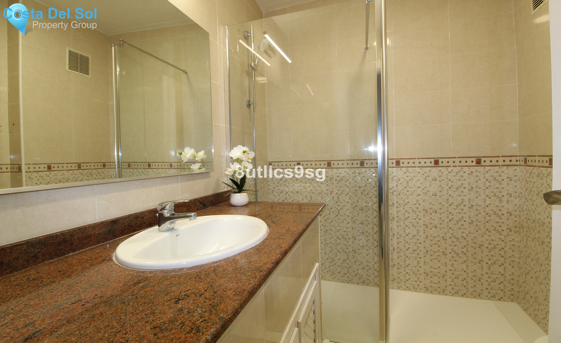 Middle Floor Apartment in Nueva Andalucía-1379983