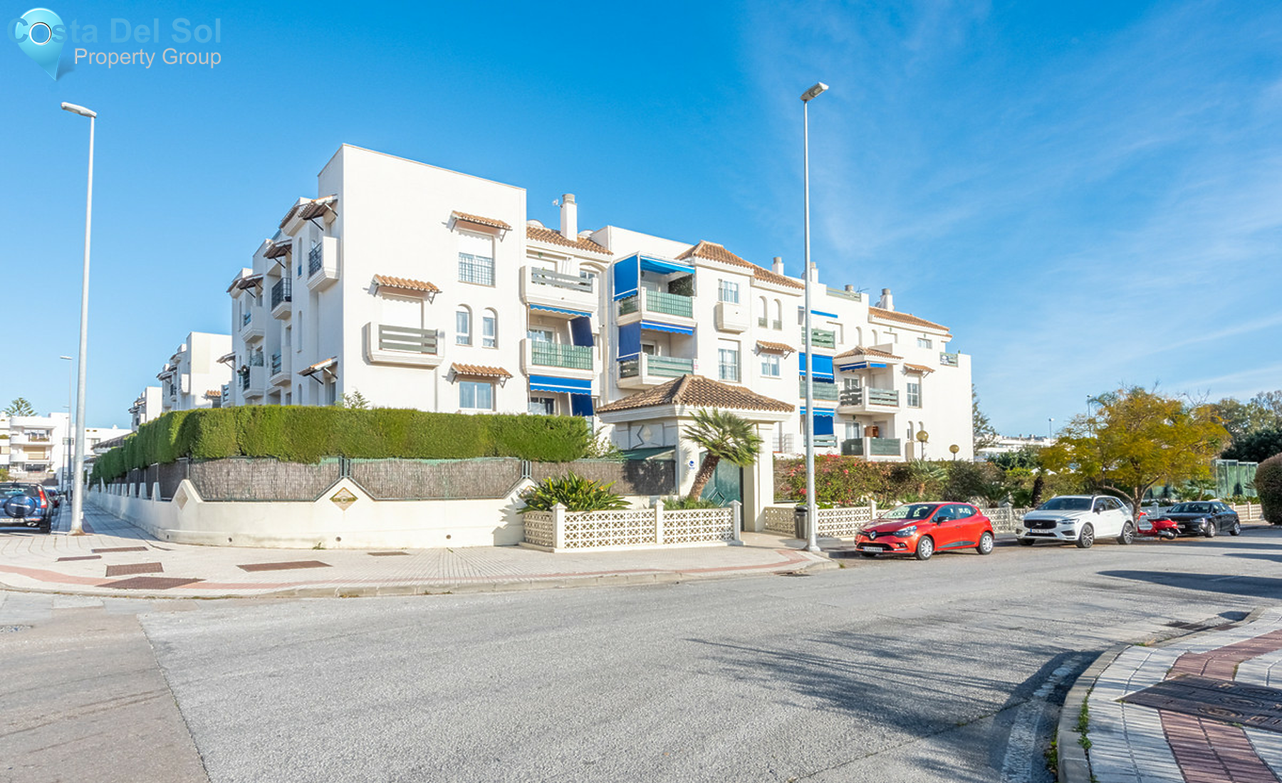 Middle Floor Apartment in Nueva Andalucía-1454737