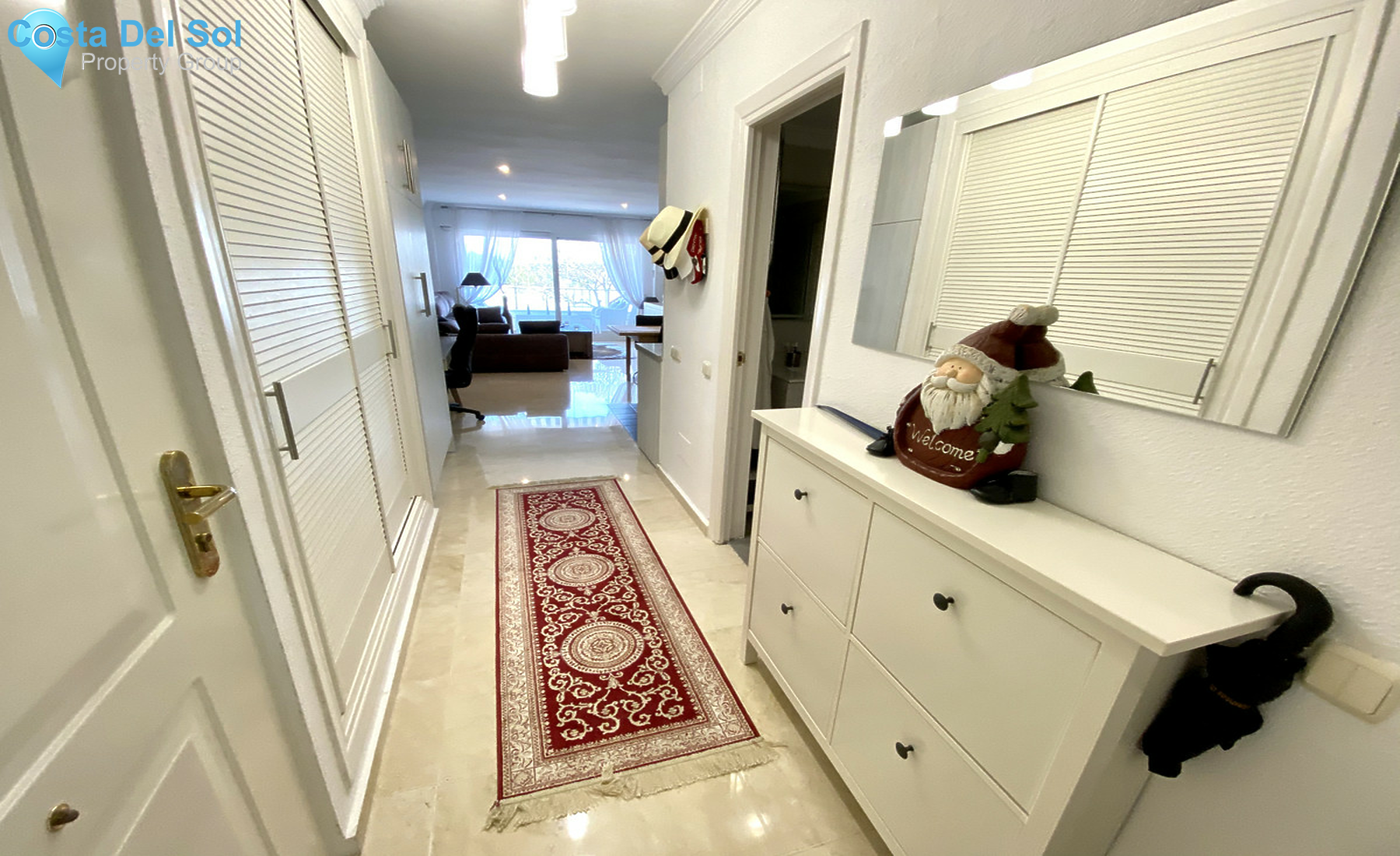 Middle Floor Apartment in Nueva Andalucía-1527197
