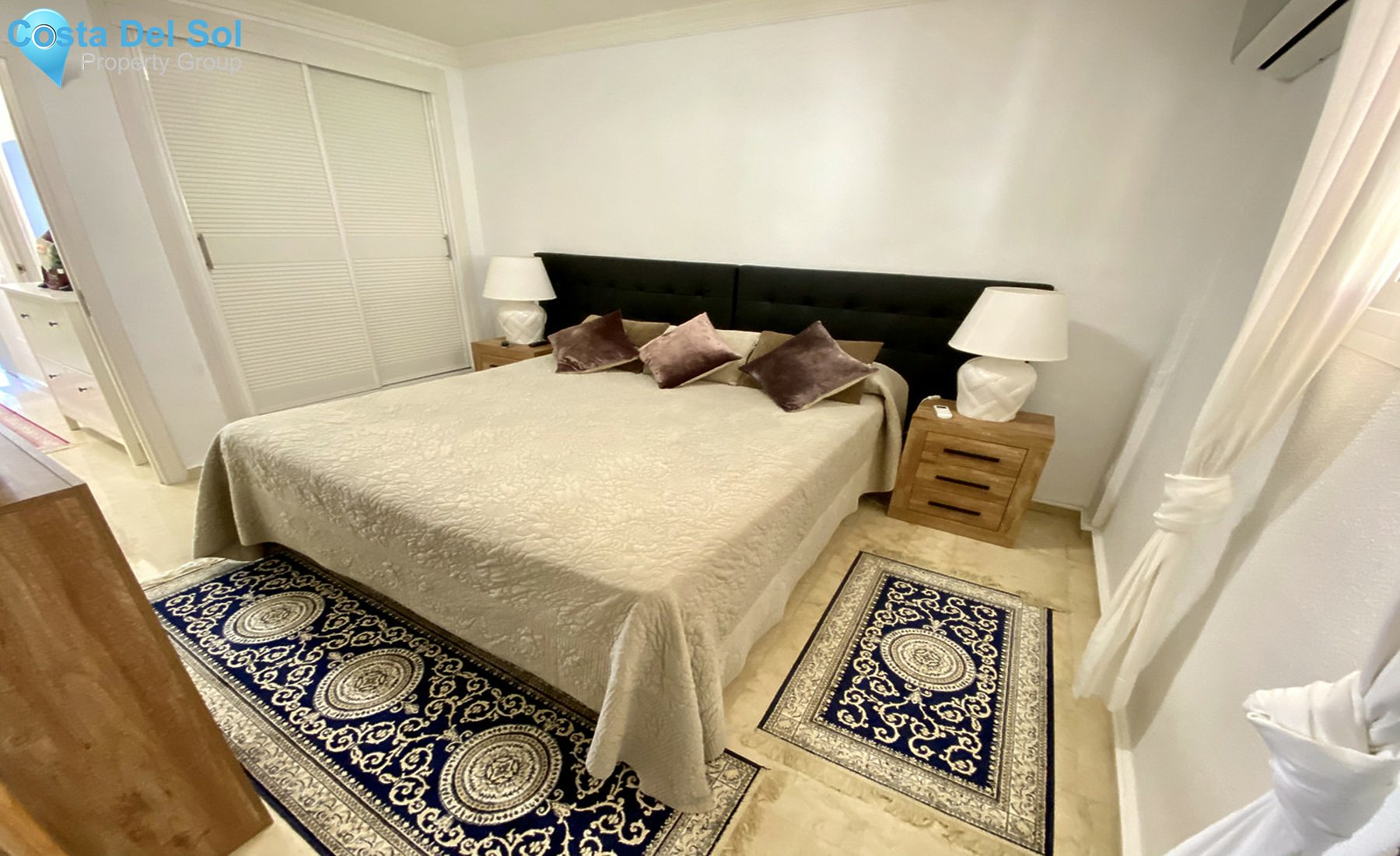 Middle Floor Apartment in Nueva Andalucía-1527203