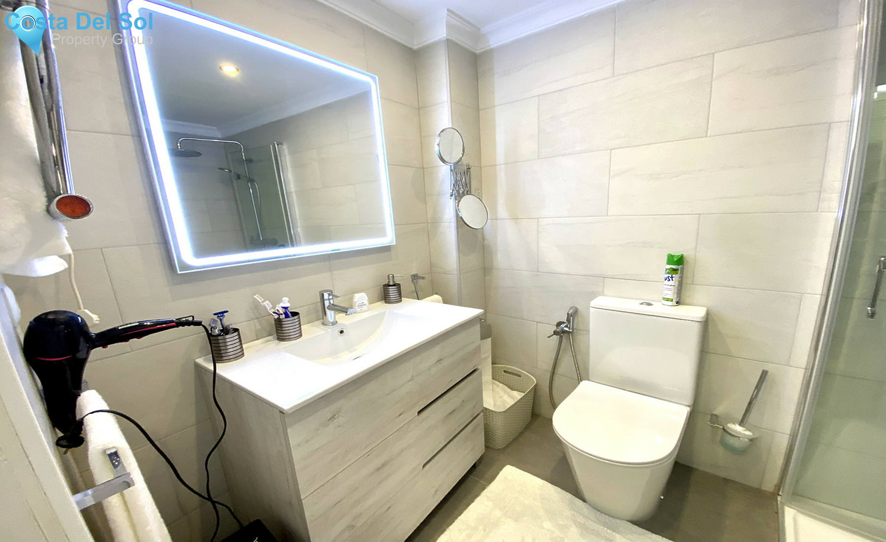 Middle Floor Apartment in Nueva Andalucía-1527190