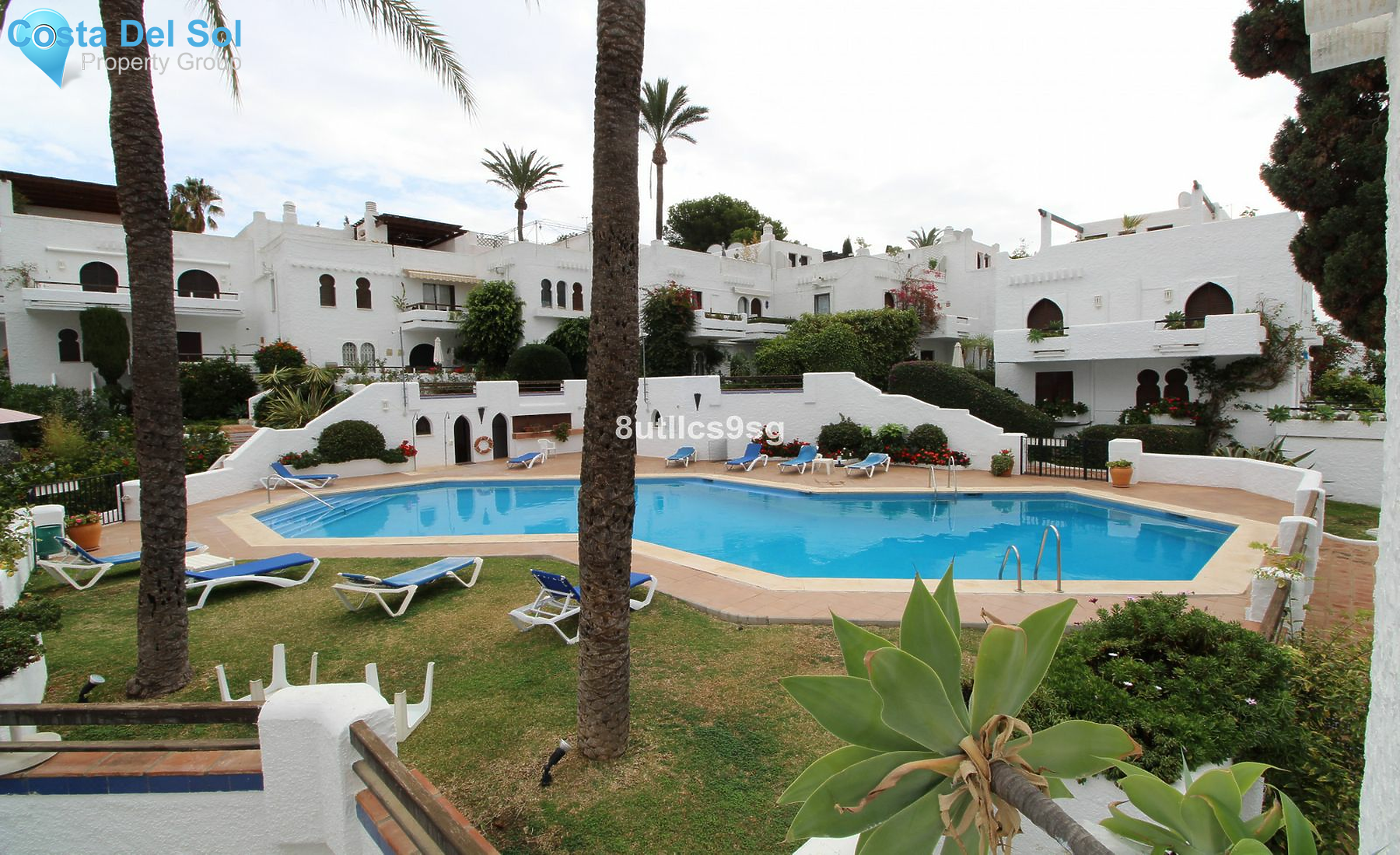 Middle Floor Apartment in Nueva Andalucía-1159059