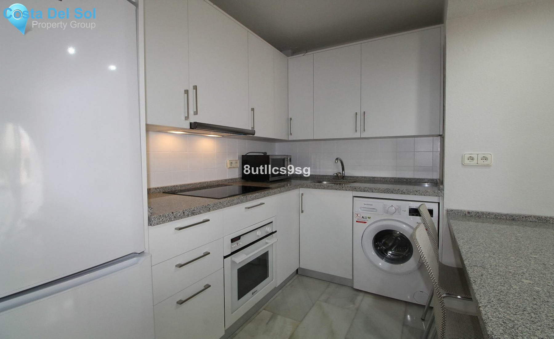 Middle Floor Apartment in Nueva Andalucía-1159051