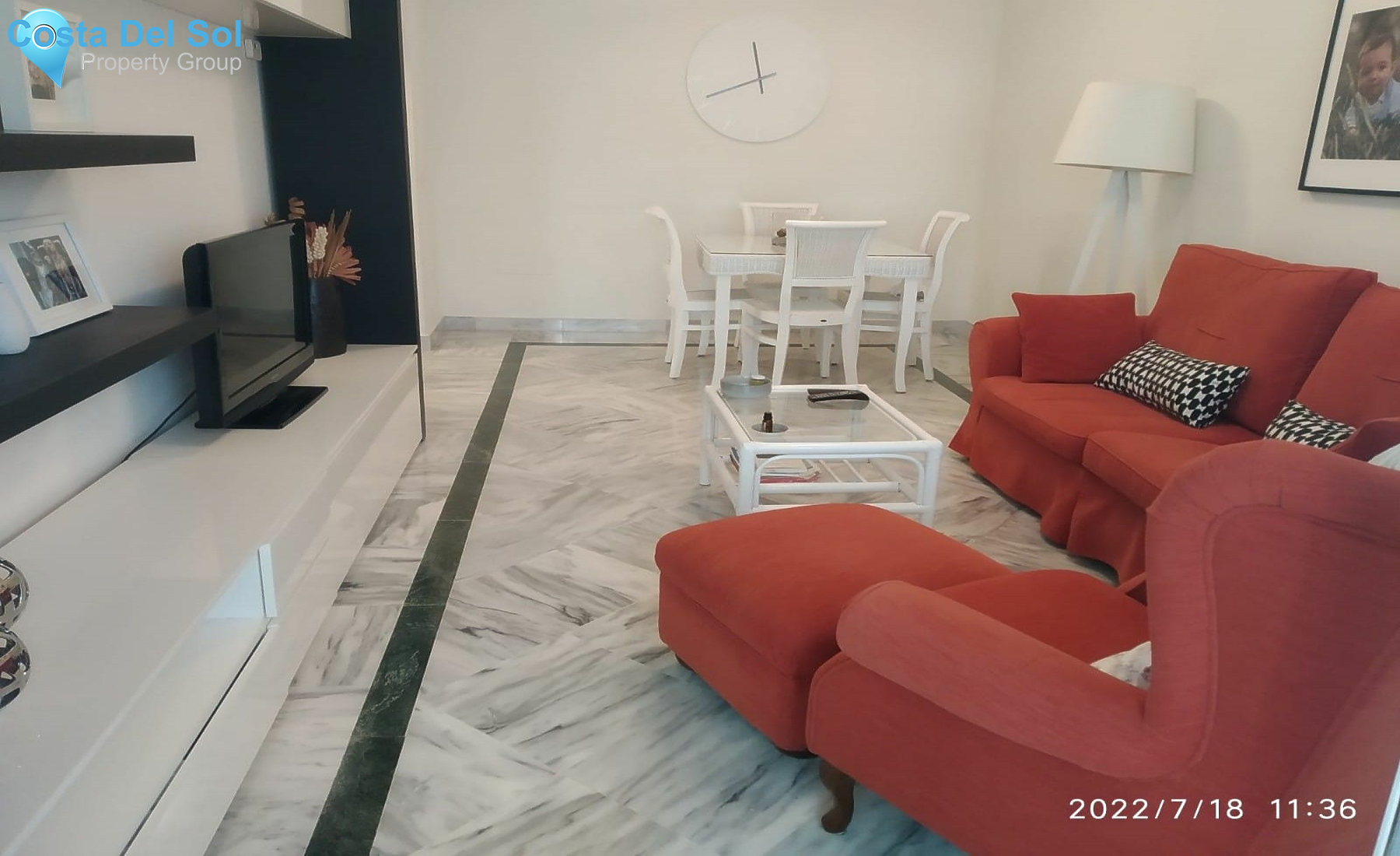 Middle Floor Apartment in Nueva Andalucía-1447563