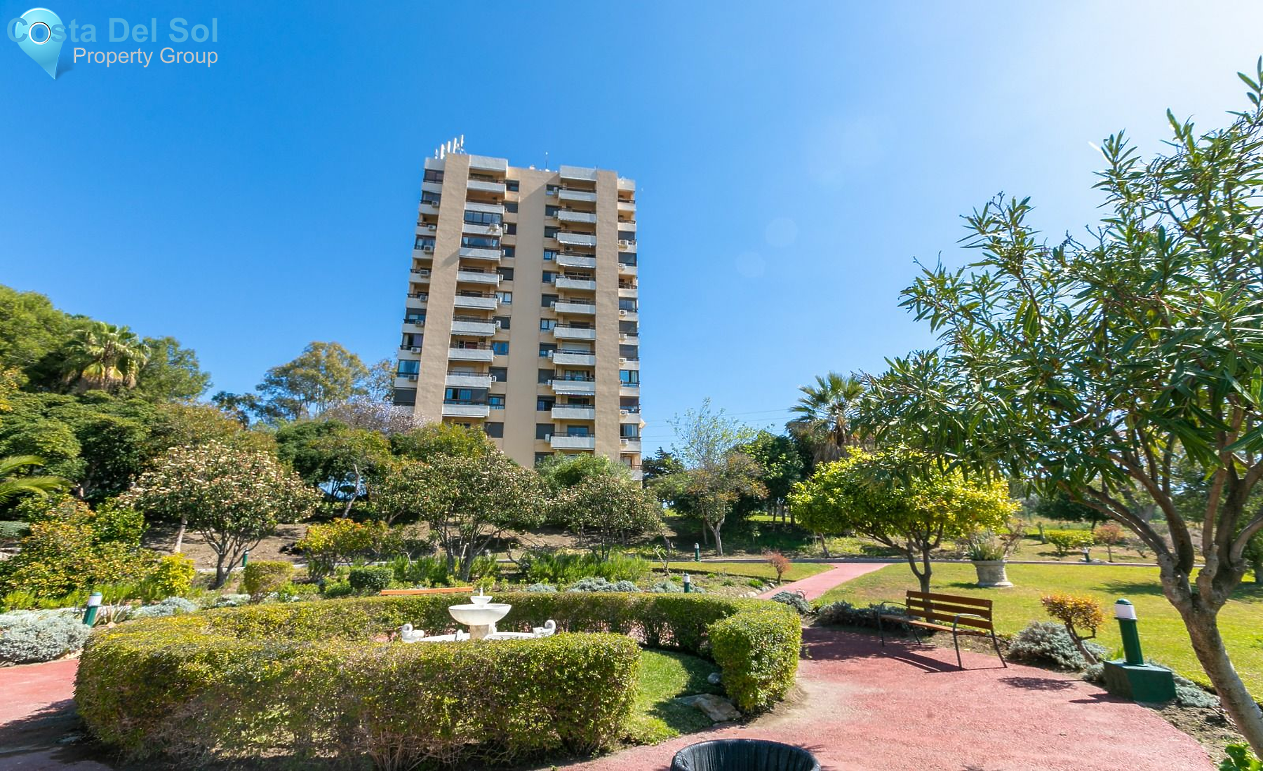 Middle Floor Apartment in Nueva Andalucía-1463955