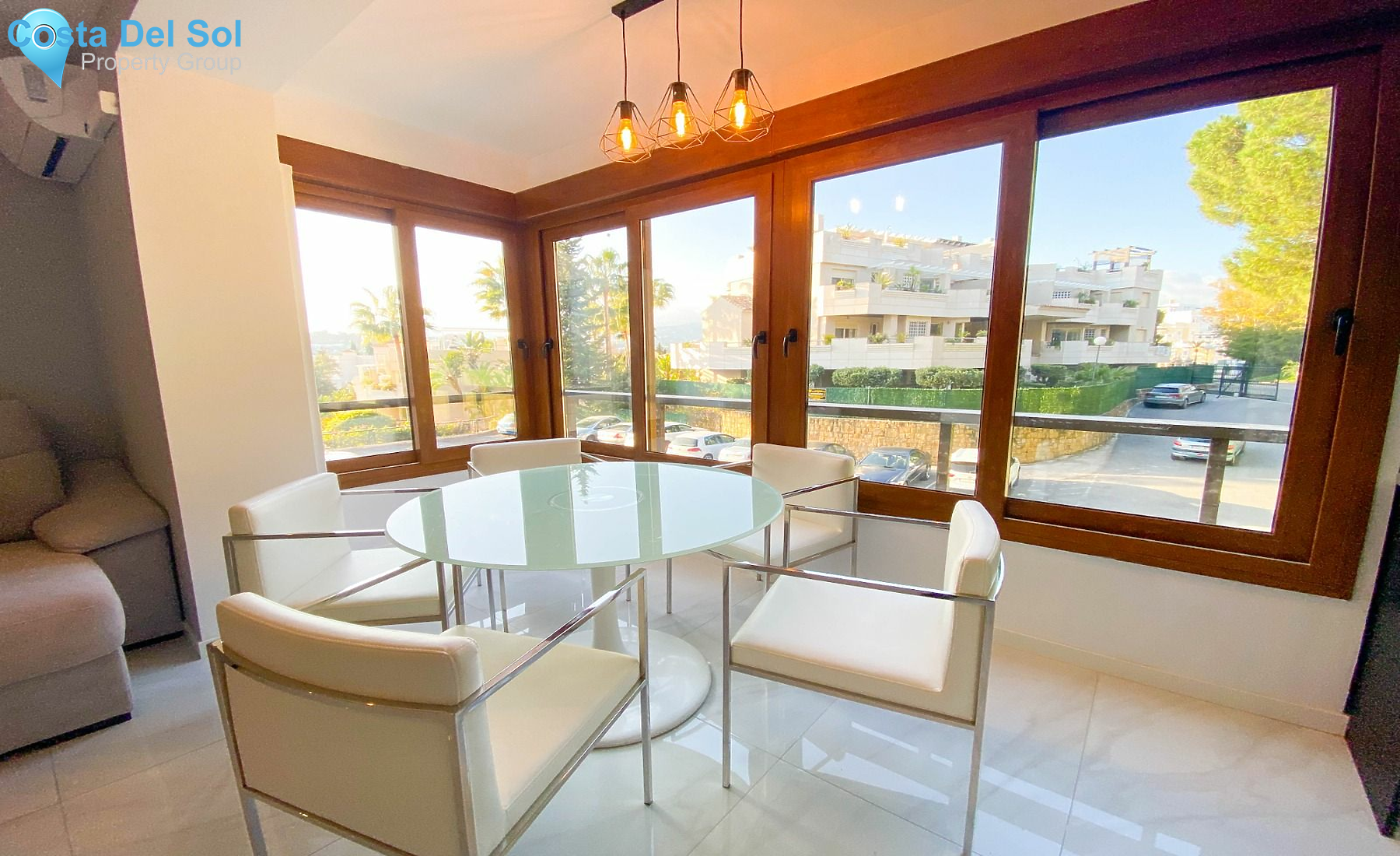 Middle Floor Apartment in Nueva Andalucía-1463947