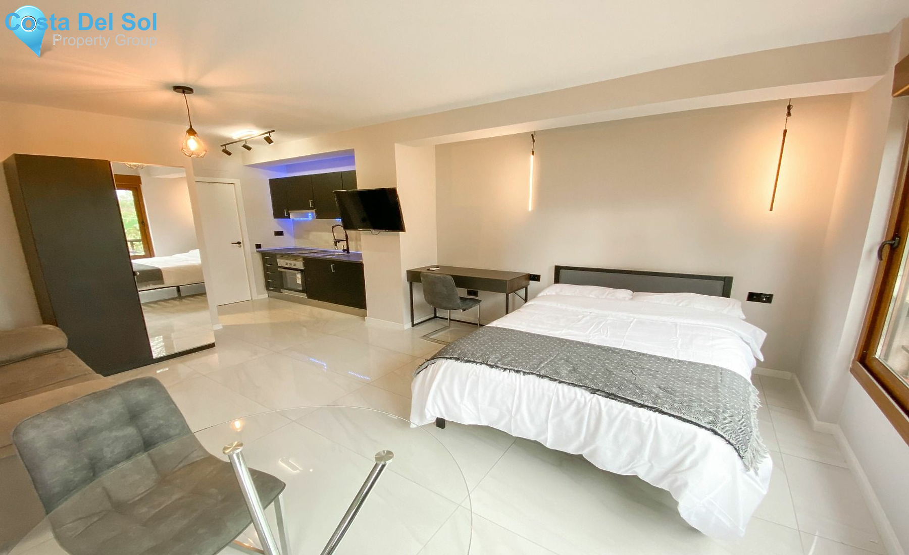 Middle Floor Apartment in Nueva Andalucía-1532894