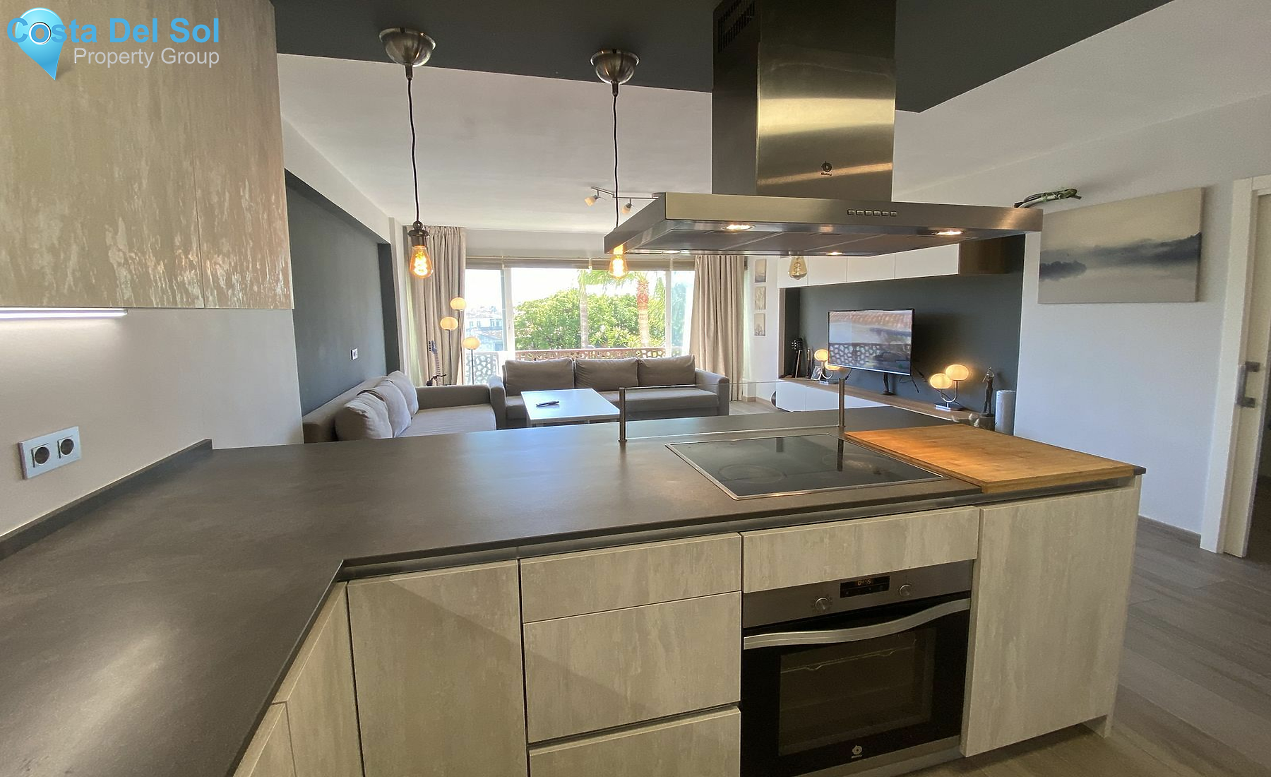 Middle Floor Apartment in Nueva Andalucía