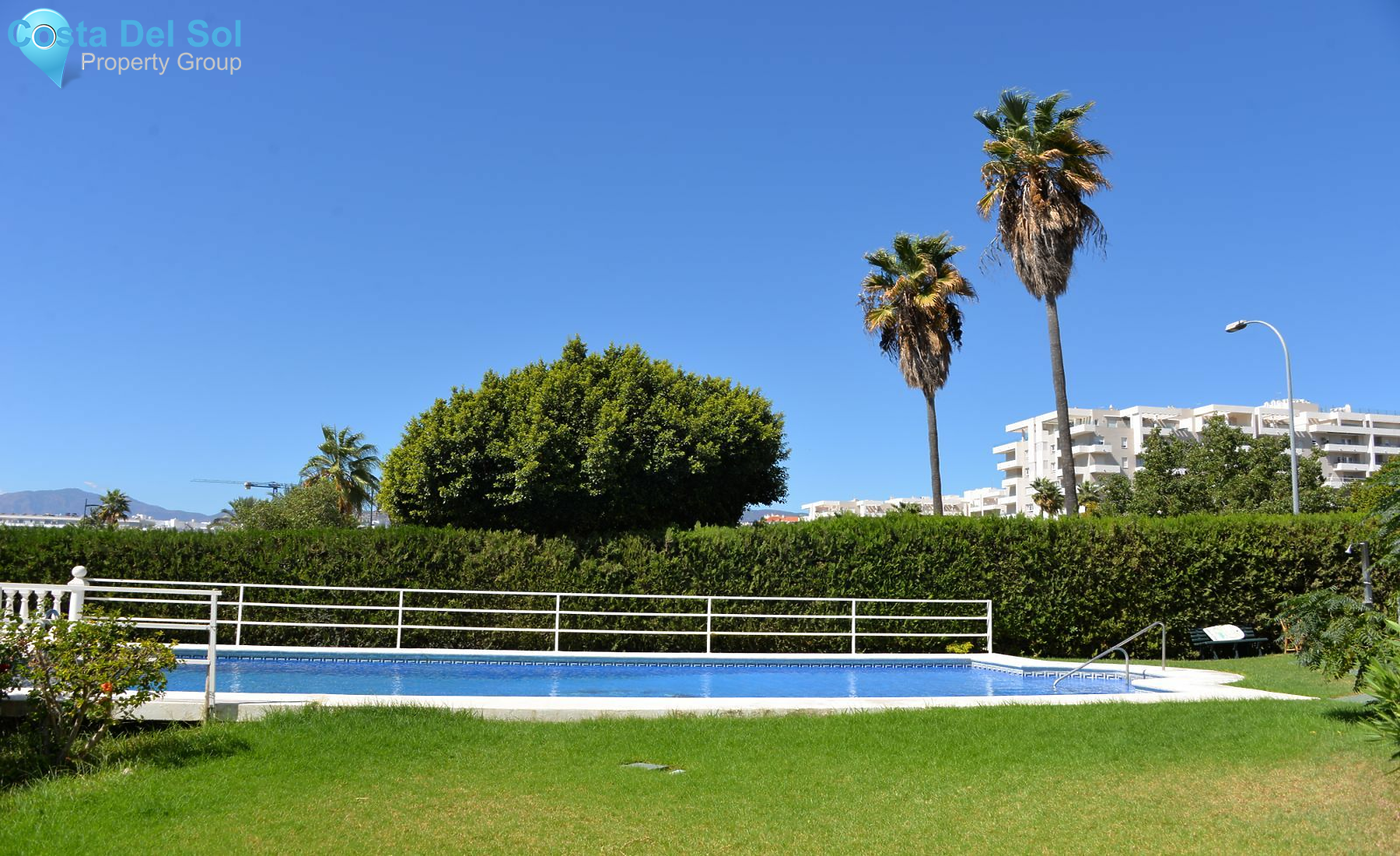 Middle Floor Apartment in Nueva Andalucía-1533090