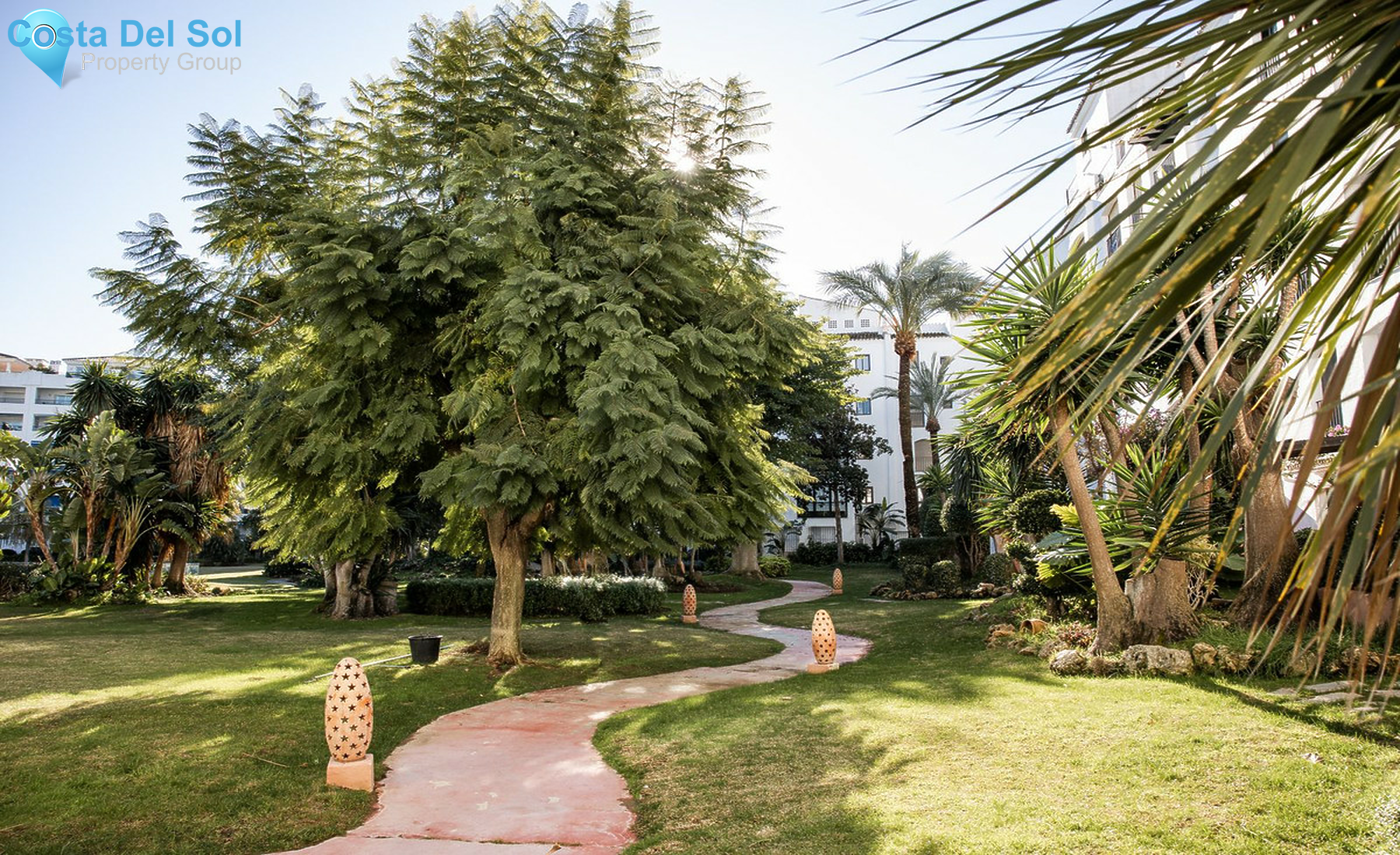 Middle Floor Apartment in Puerto Banús-1260418
