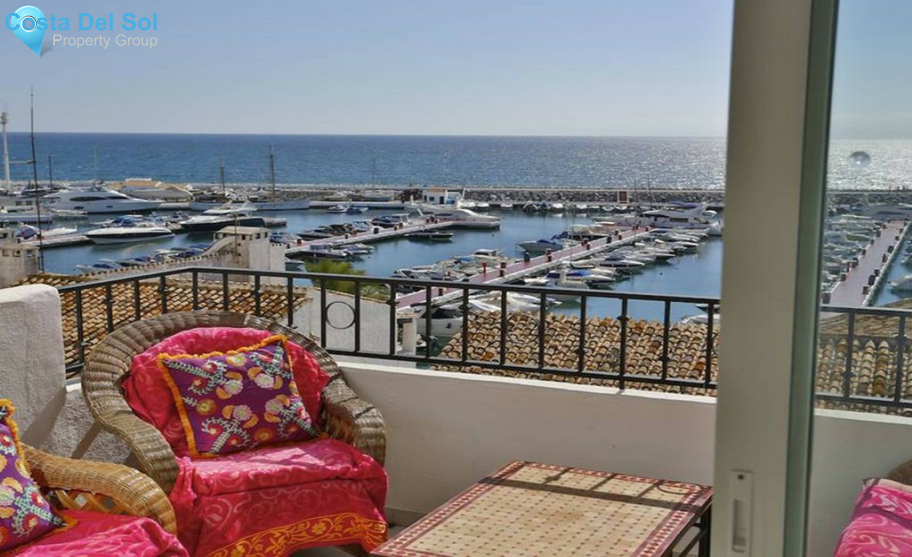 Middle Floor Apartment in Puerto Banús-1336343