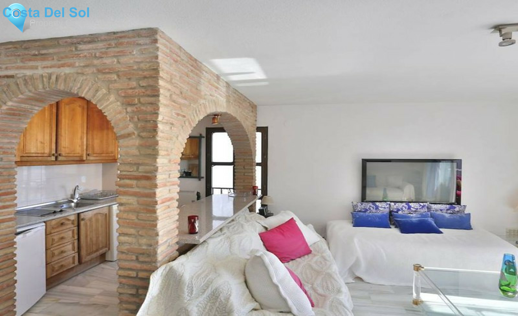 Middle Floor Apartment in Puerto Banús-1336346