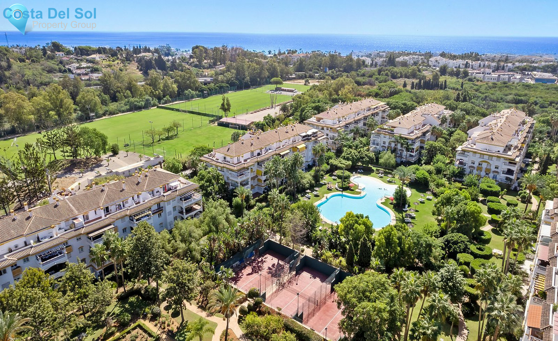 Middle Floor Apartment in Puerto Banús-1403703