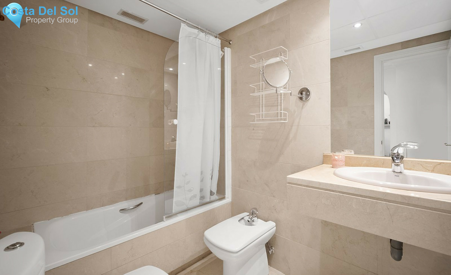 Middle Floor Apartment in Puerto Banús-1403712